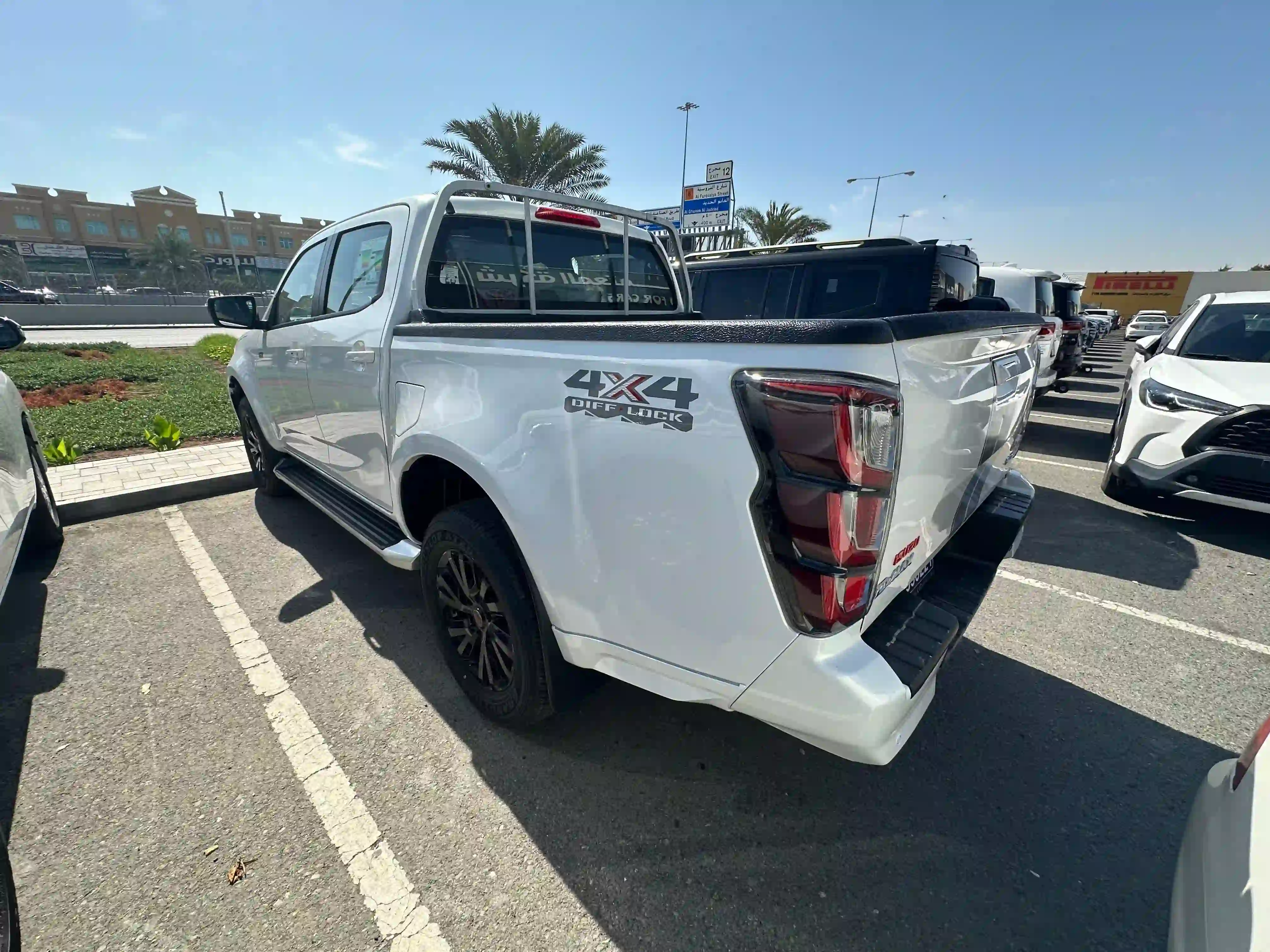ISUZU D'max Diesel 2025 - Image 4