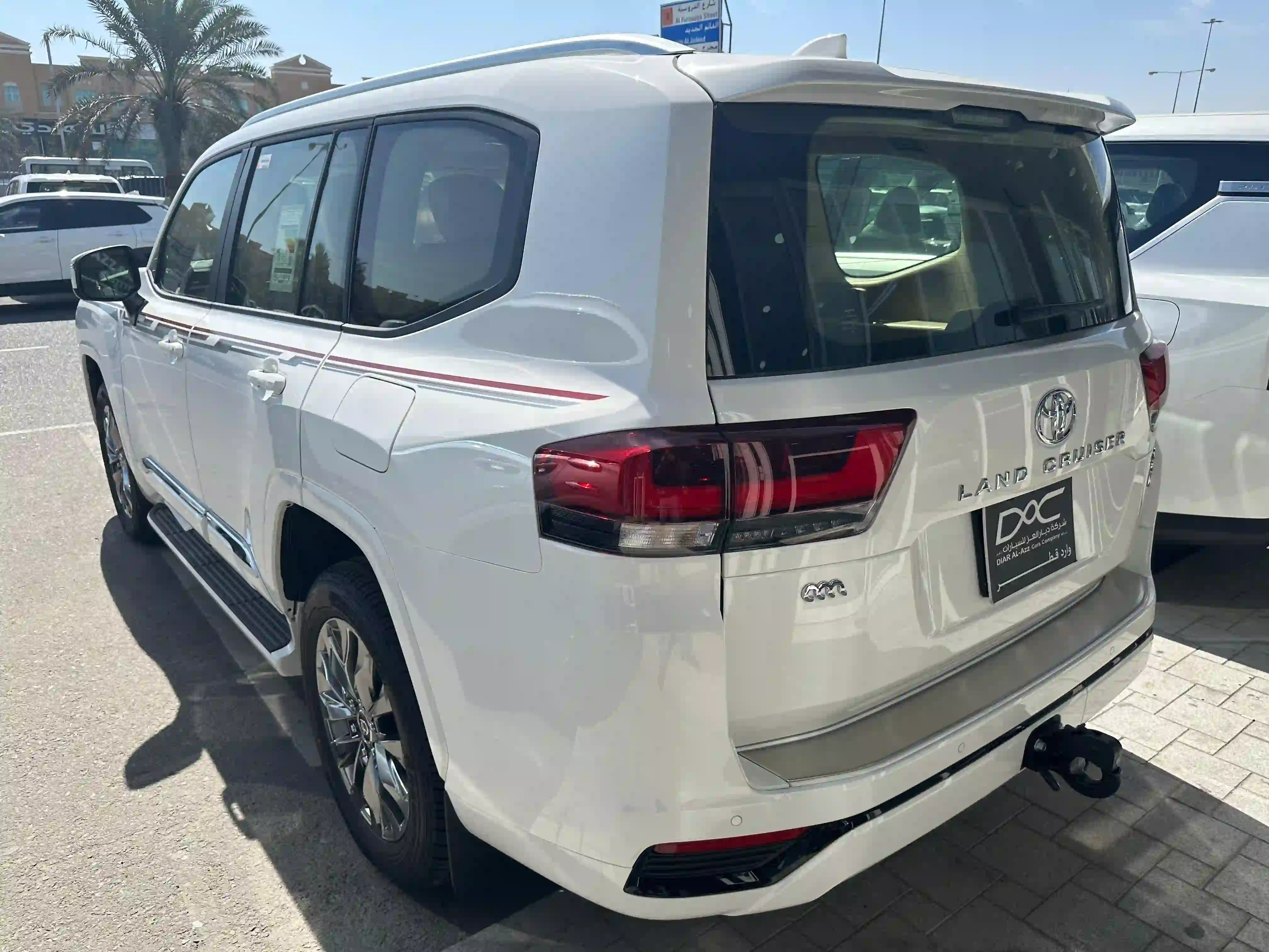 Toyota Land Cruiser GX.R 2026 - Image 4