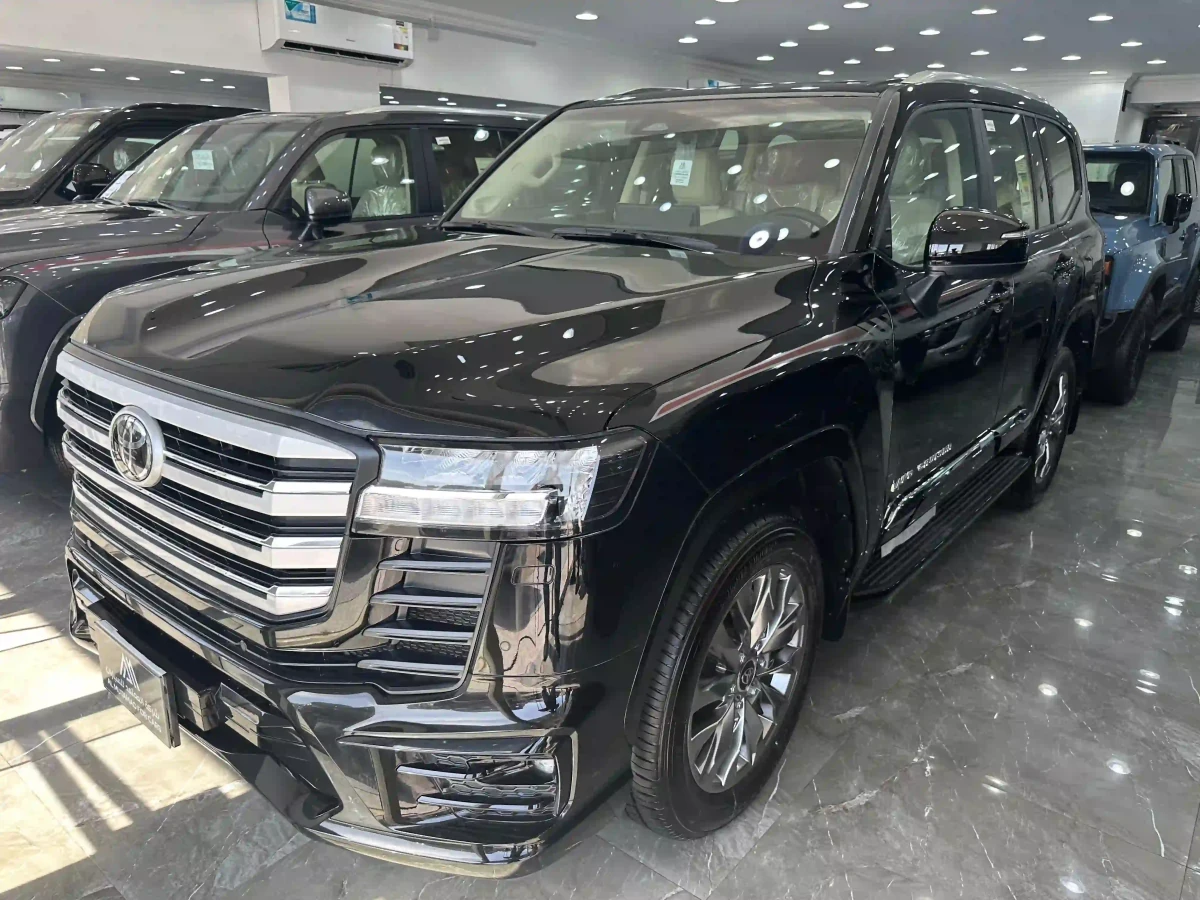 Toyota Land Cruiser GXR Twin Turbo 2025