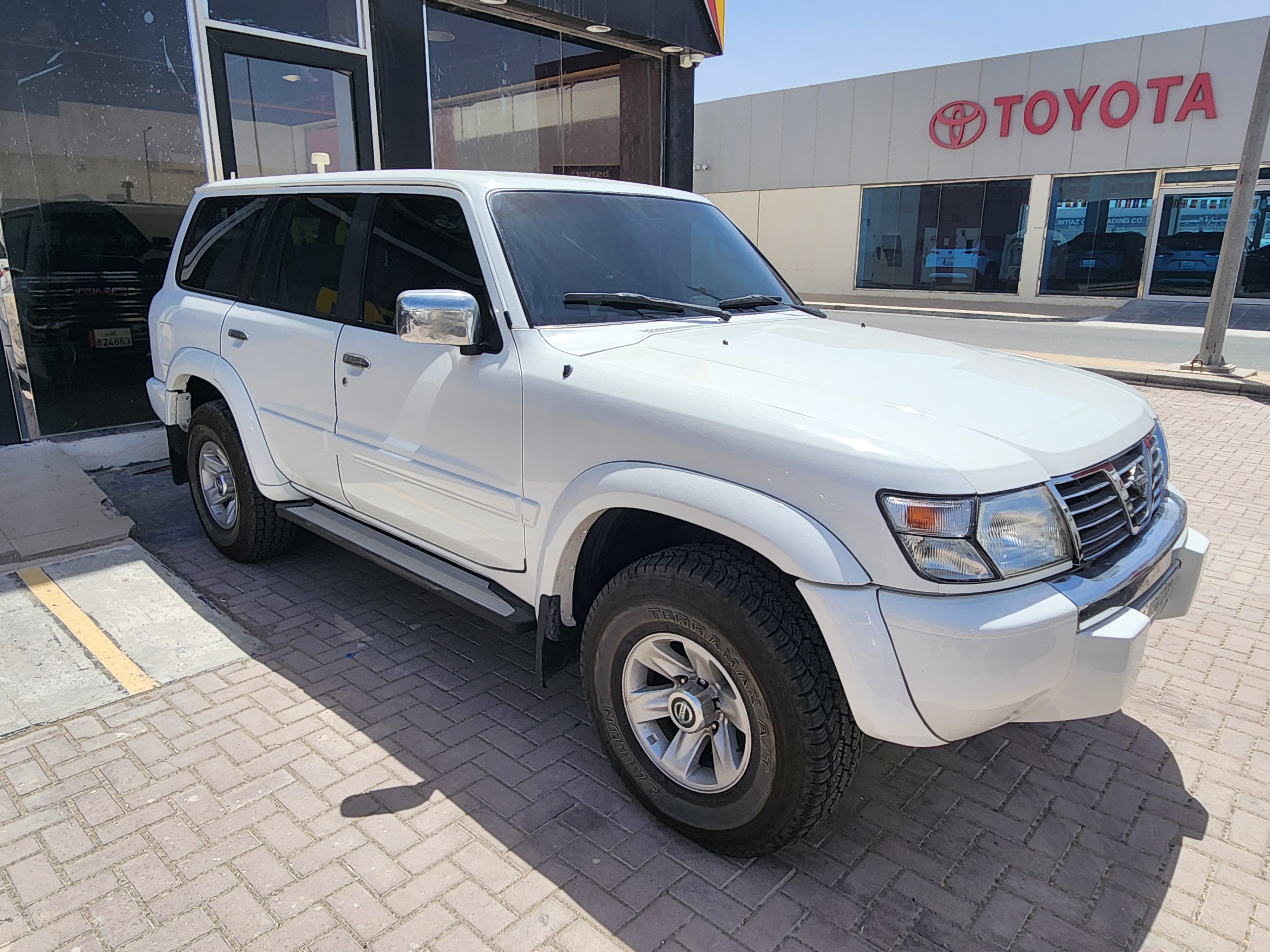 Nissan Patrol - Image 2