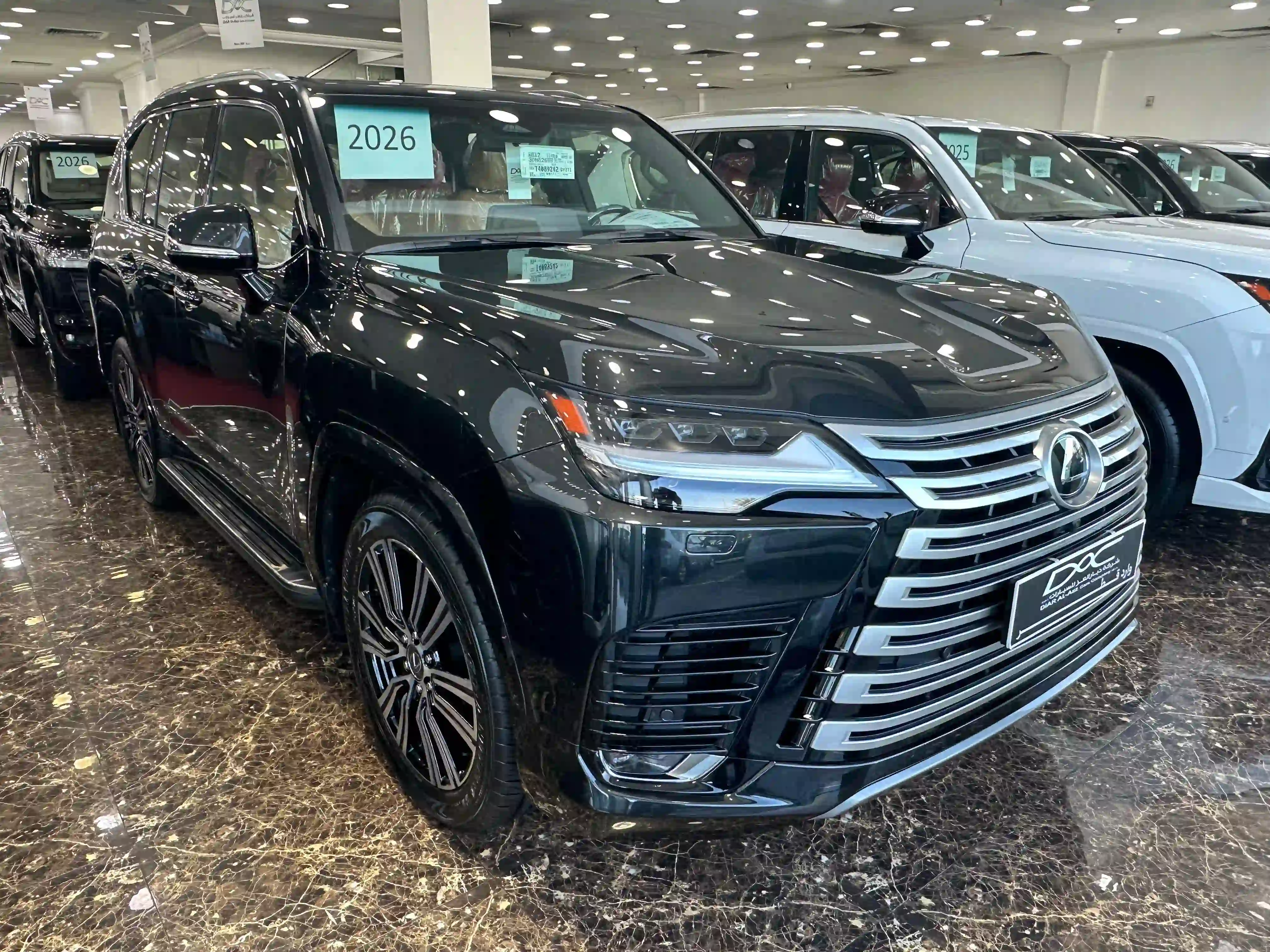 Lexus LX 600 Luxury  2026 - Image 3