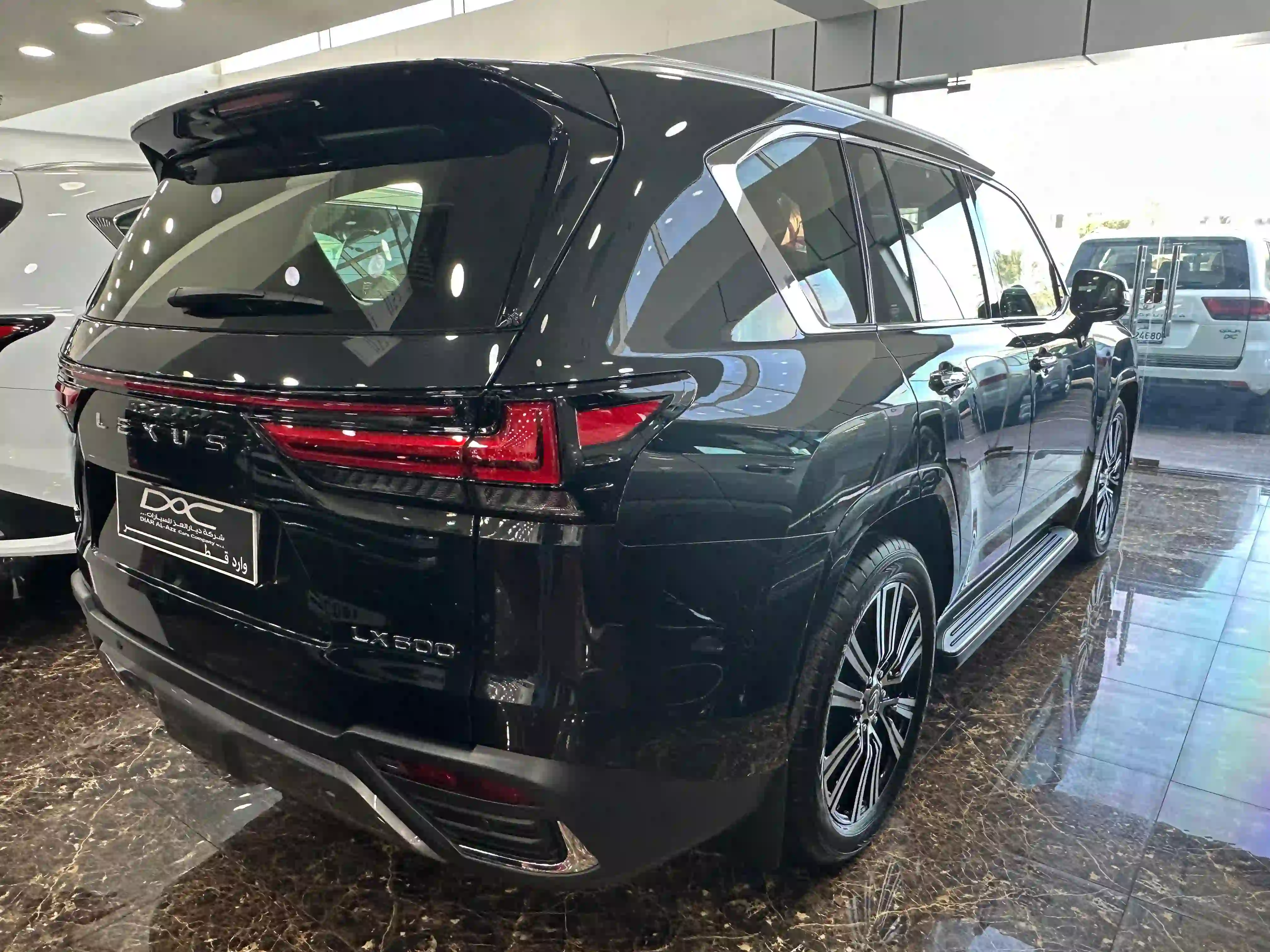 Lexus LX 600 Luxury  2026 - Image 4