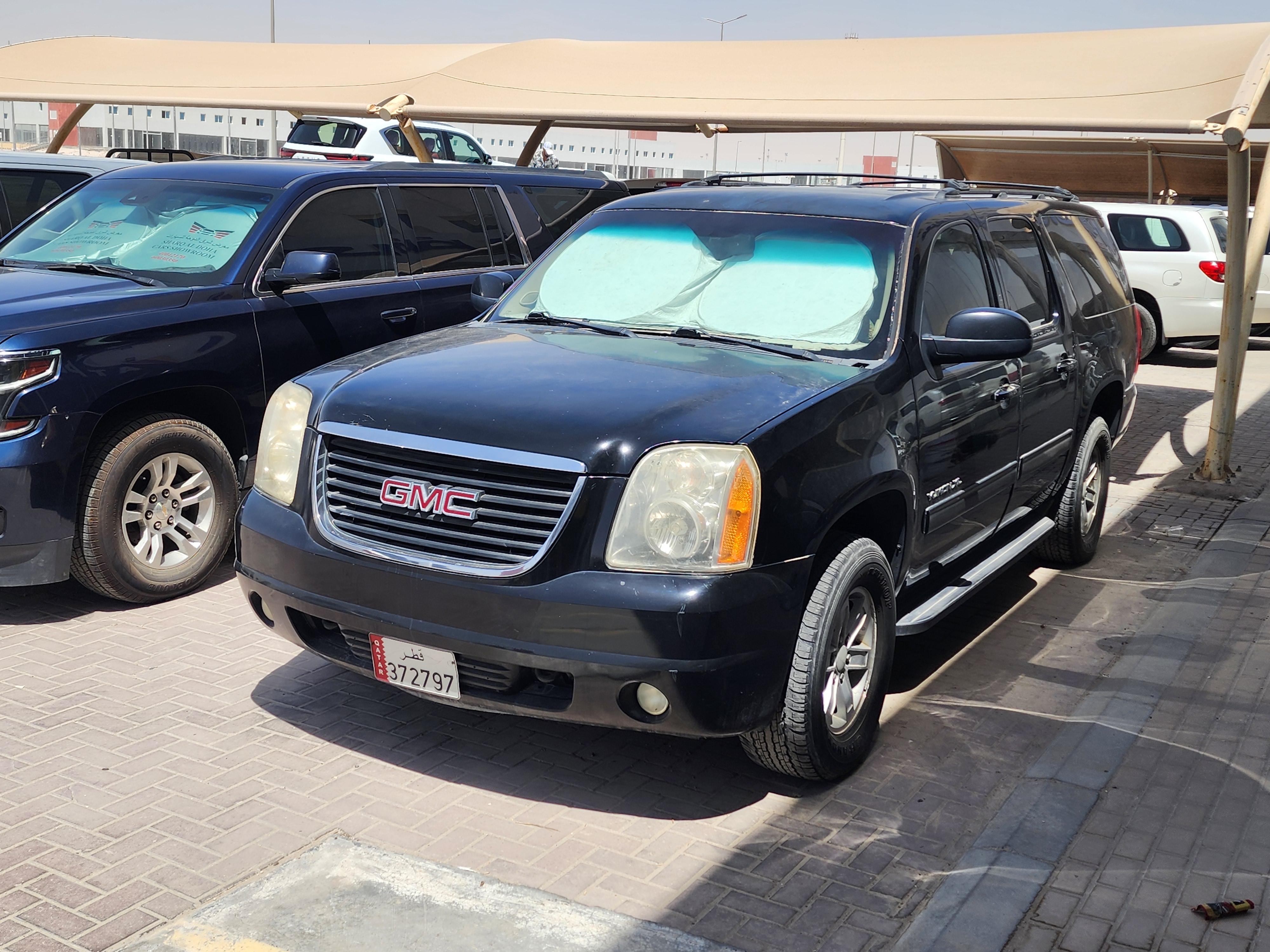 GMC Yukon - Image 2