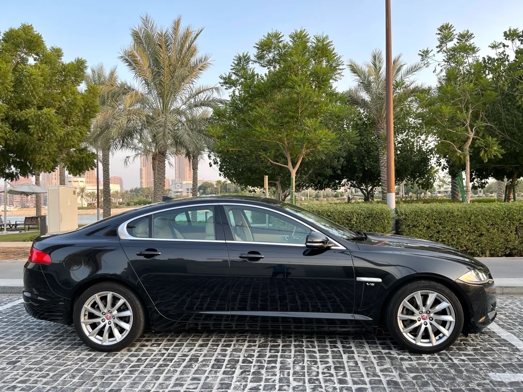 Jaguar XF Supercharged V6 2014 - Image 3