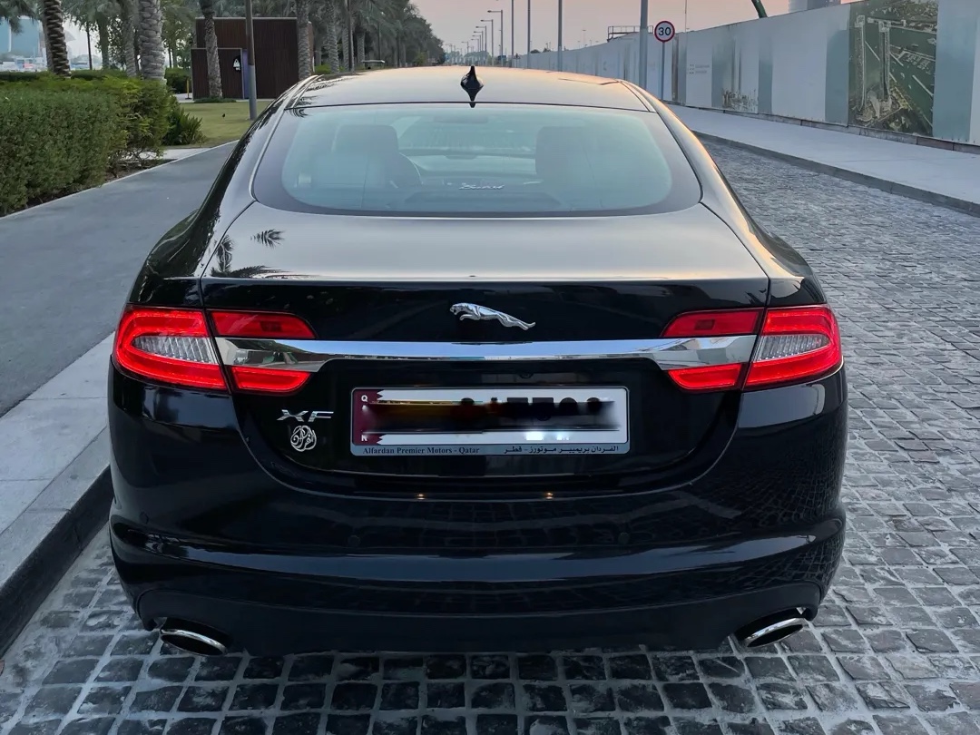 Jaguar XF Supercharged V6 2014 - Image 4