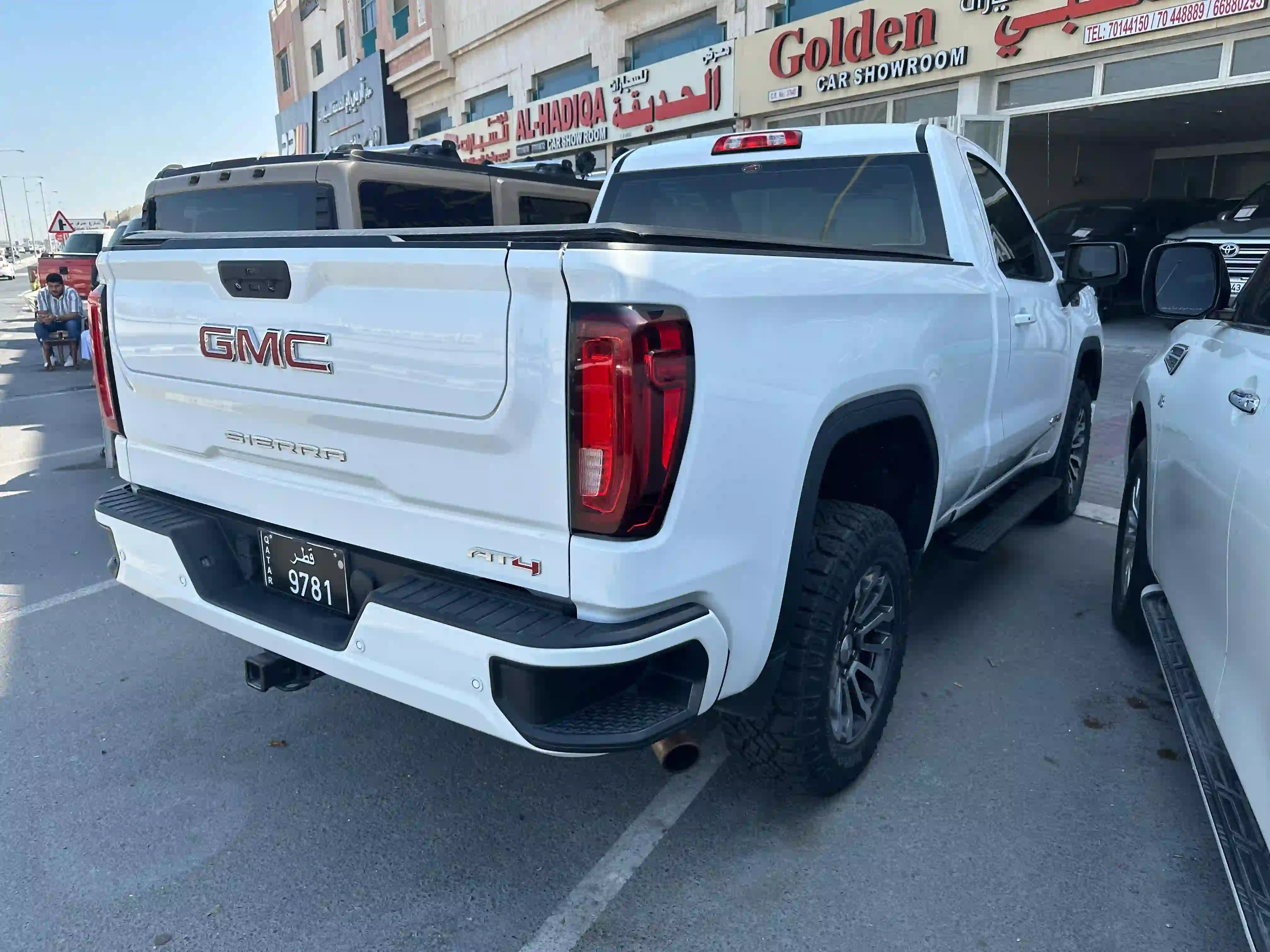 GMC Sierra AT4 2020 - Image 4