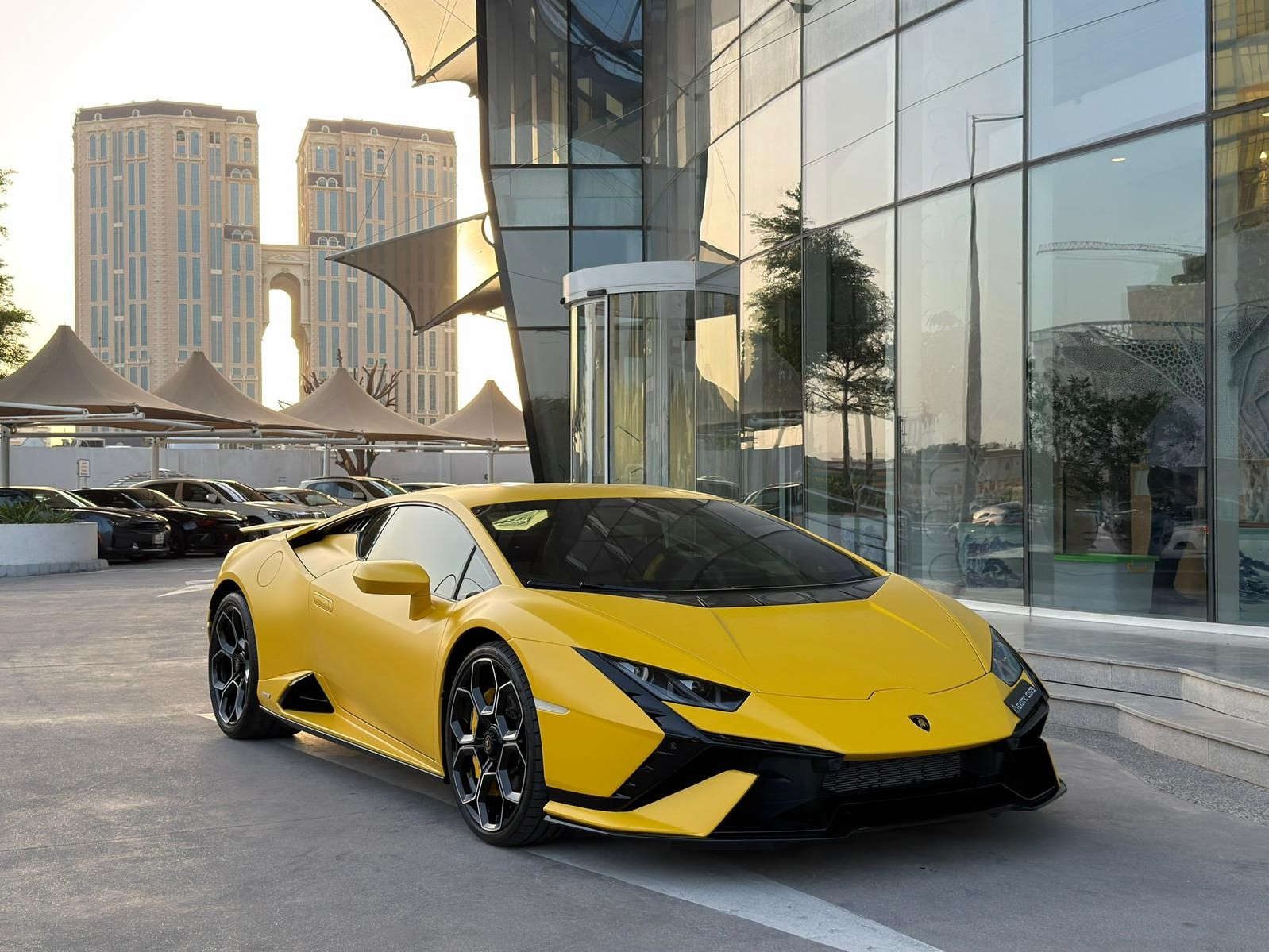 Lamborghini Huracan 2023 - Image 1
