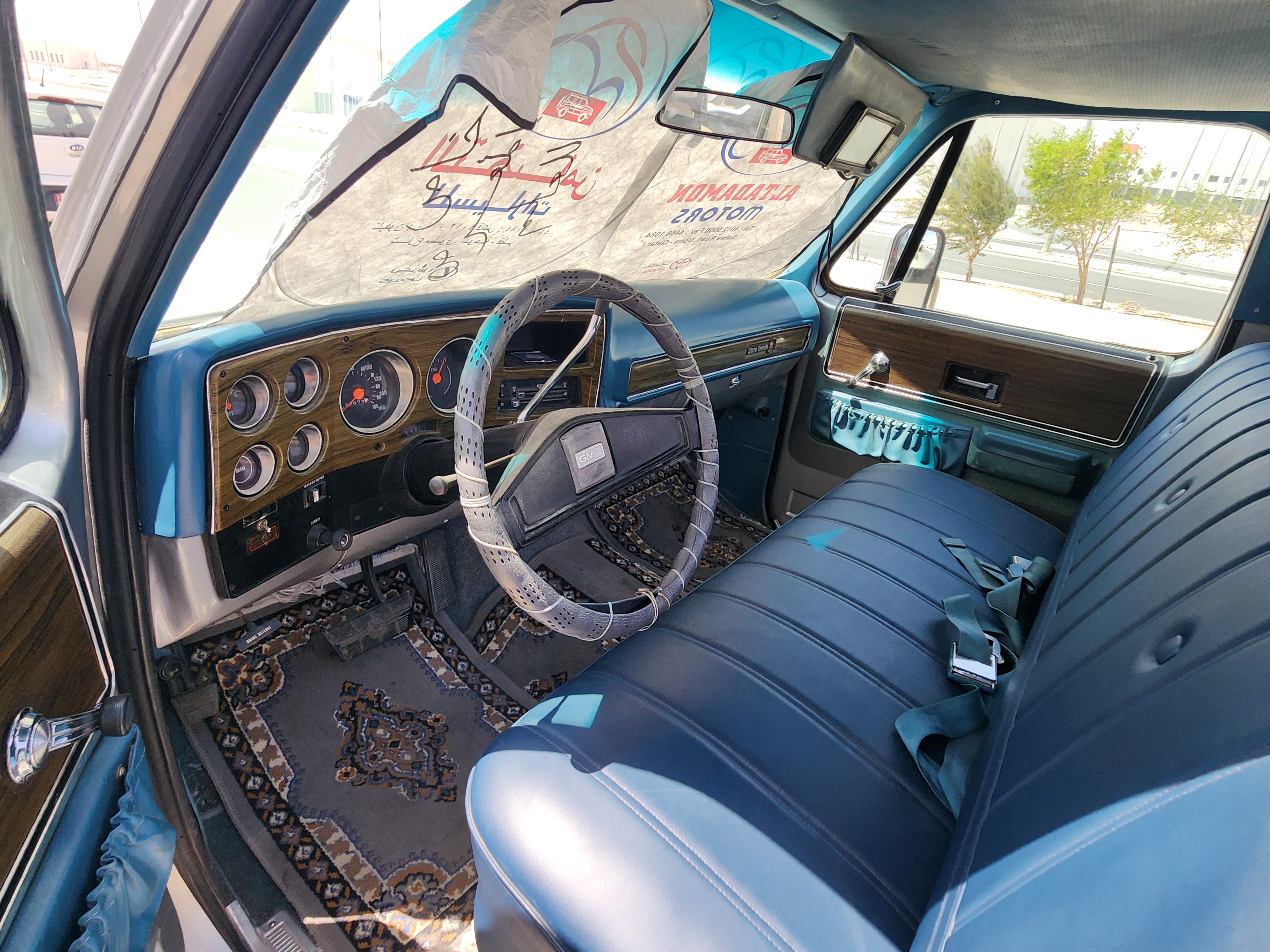 GMC Sierra - Image 2
