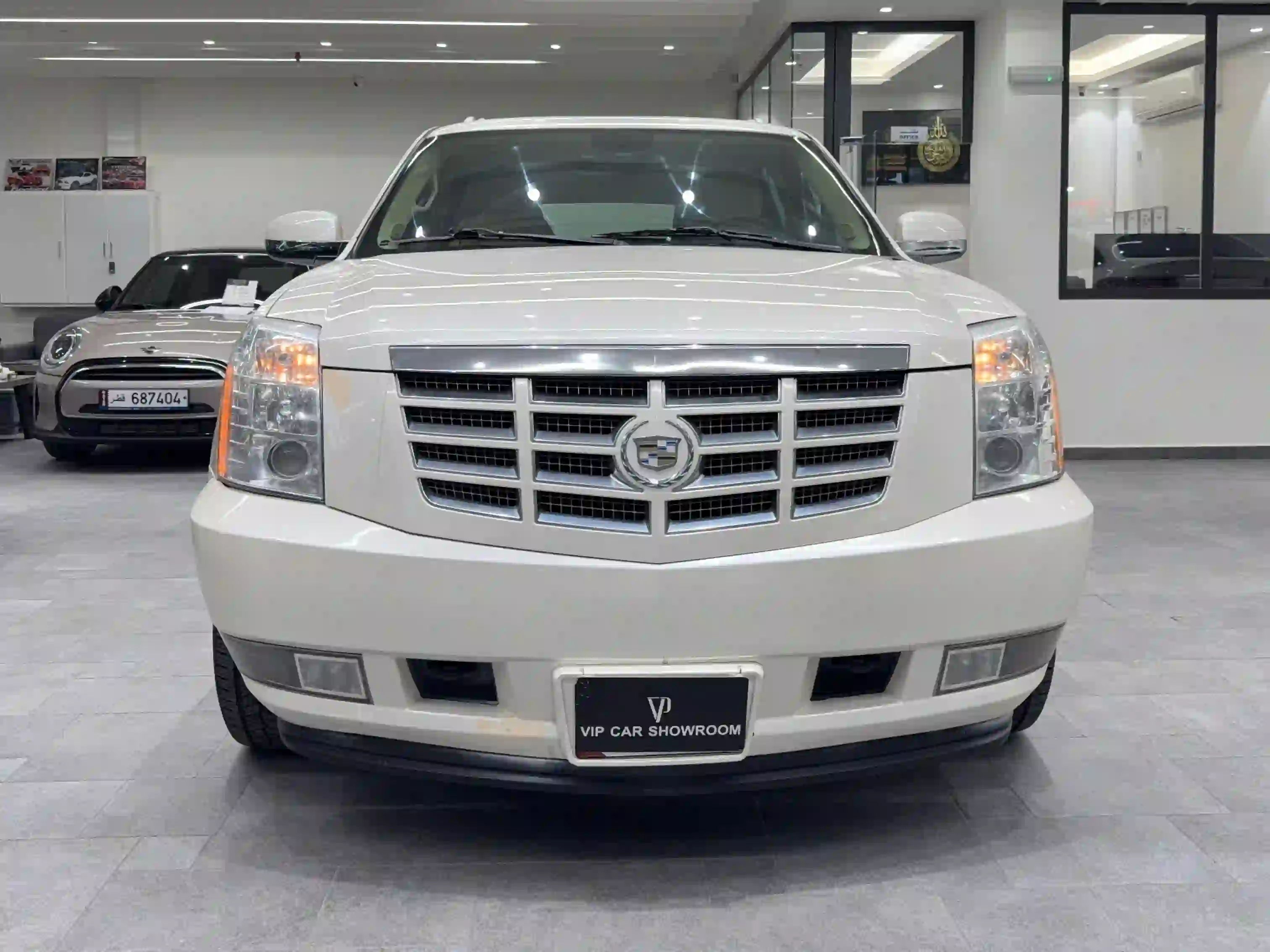 Cadillac Escalade 2012 - Image 2