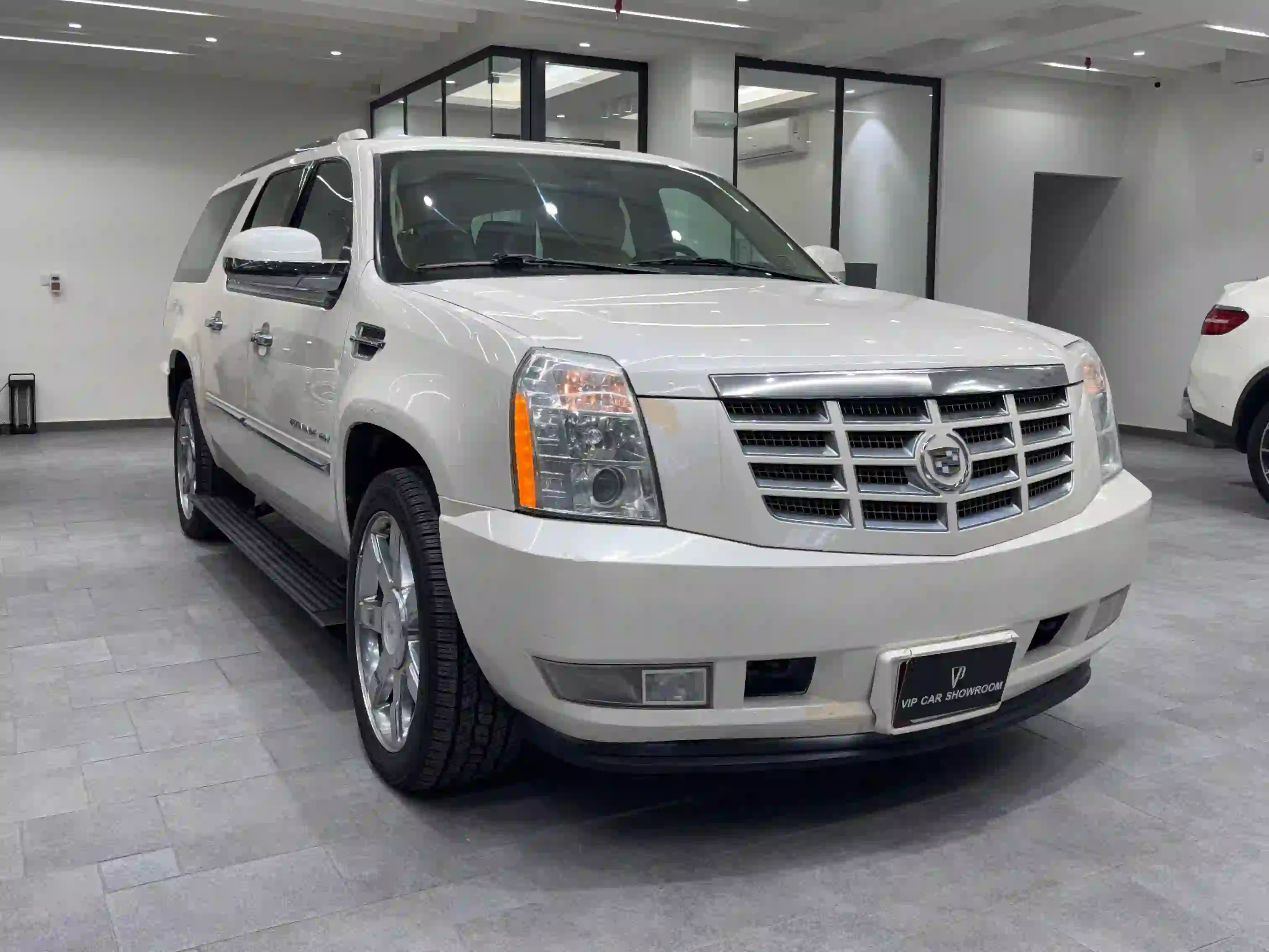 Cadillac Escalade 2012 - Image 3