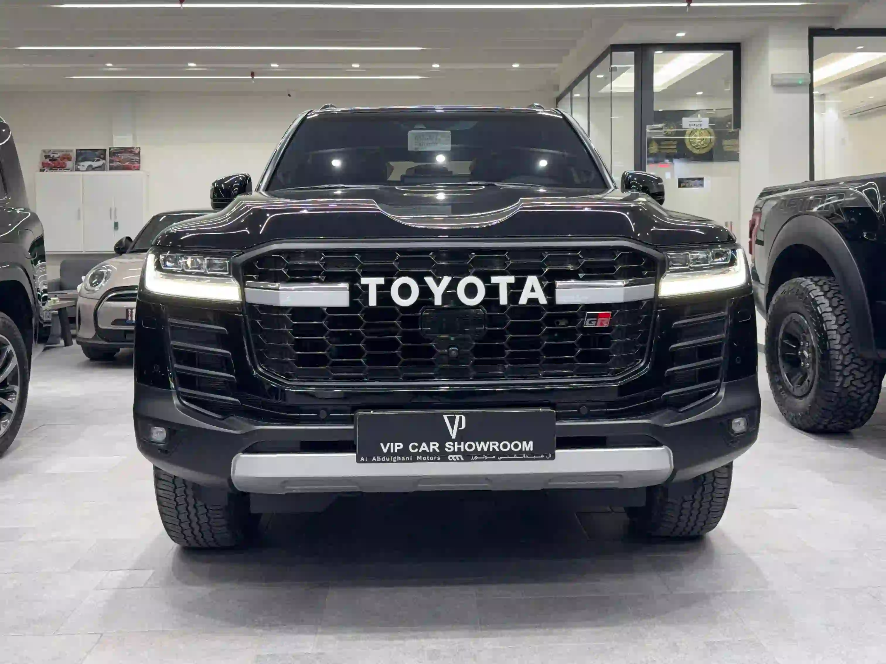 Toyota Land Cruiser GR TWIN TURBO 2024 - Image 2