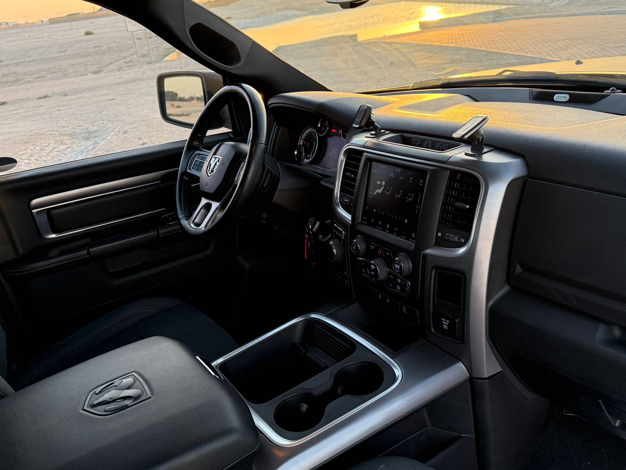 Dodge Ram 2022 - Image 4
