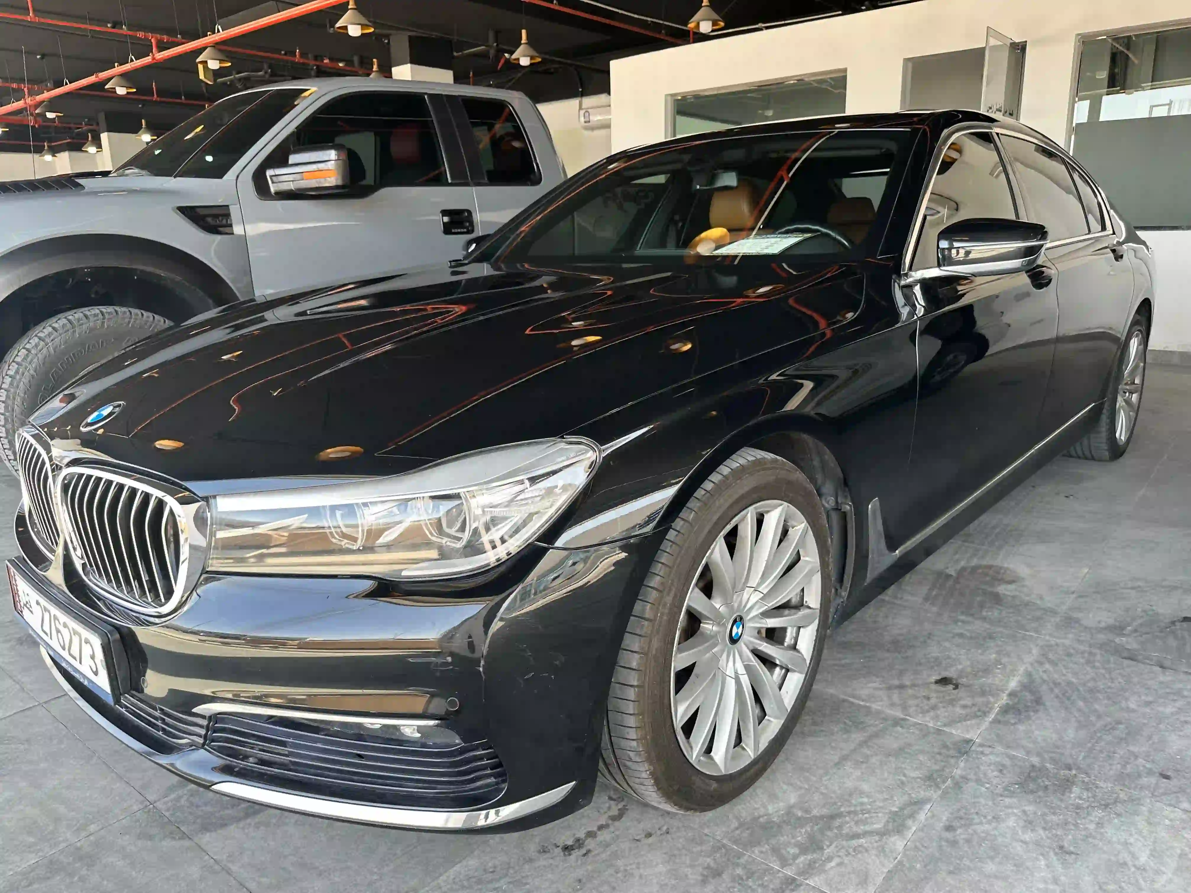BMW 7-Series 730 Li 2017 - Image 2