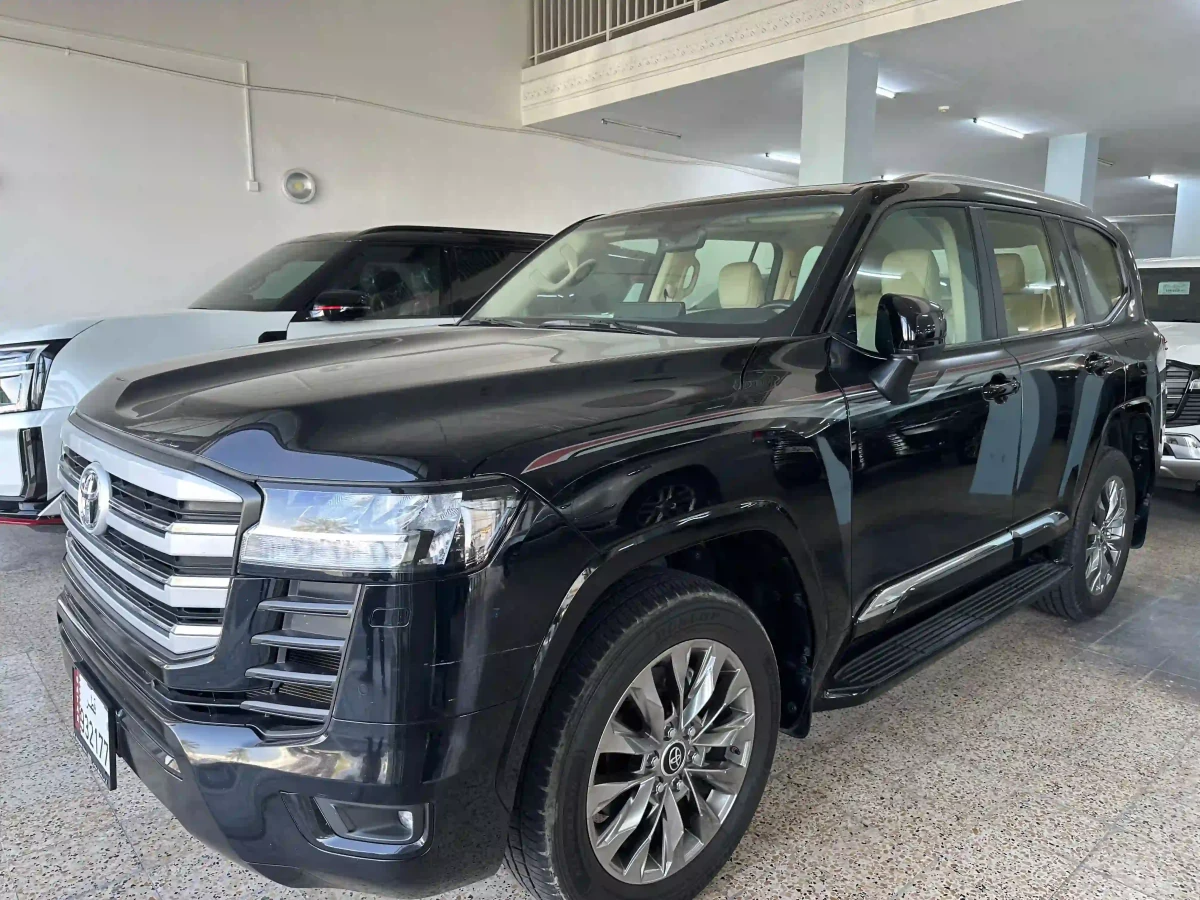Toyota Land Cruiser GXR Twin Turbo 2024