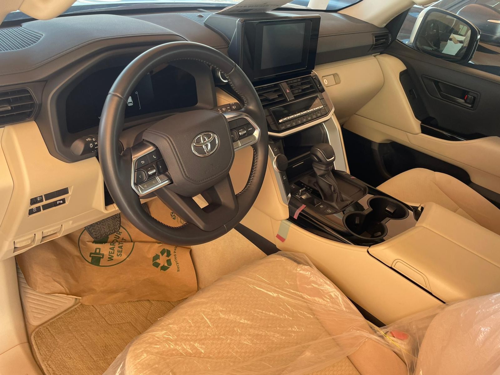 Toyota Land Cruiser GX 2025 - Image 2