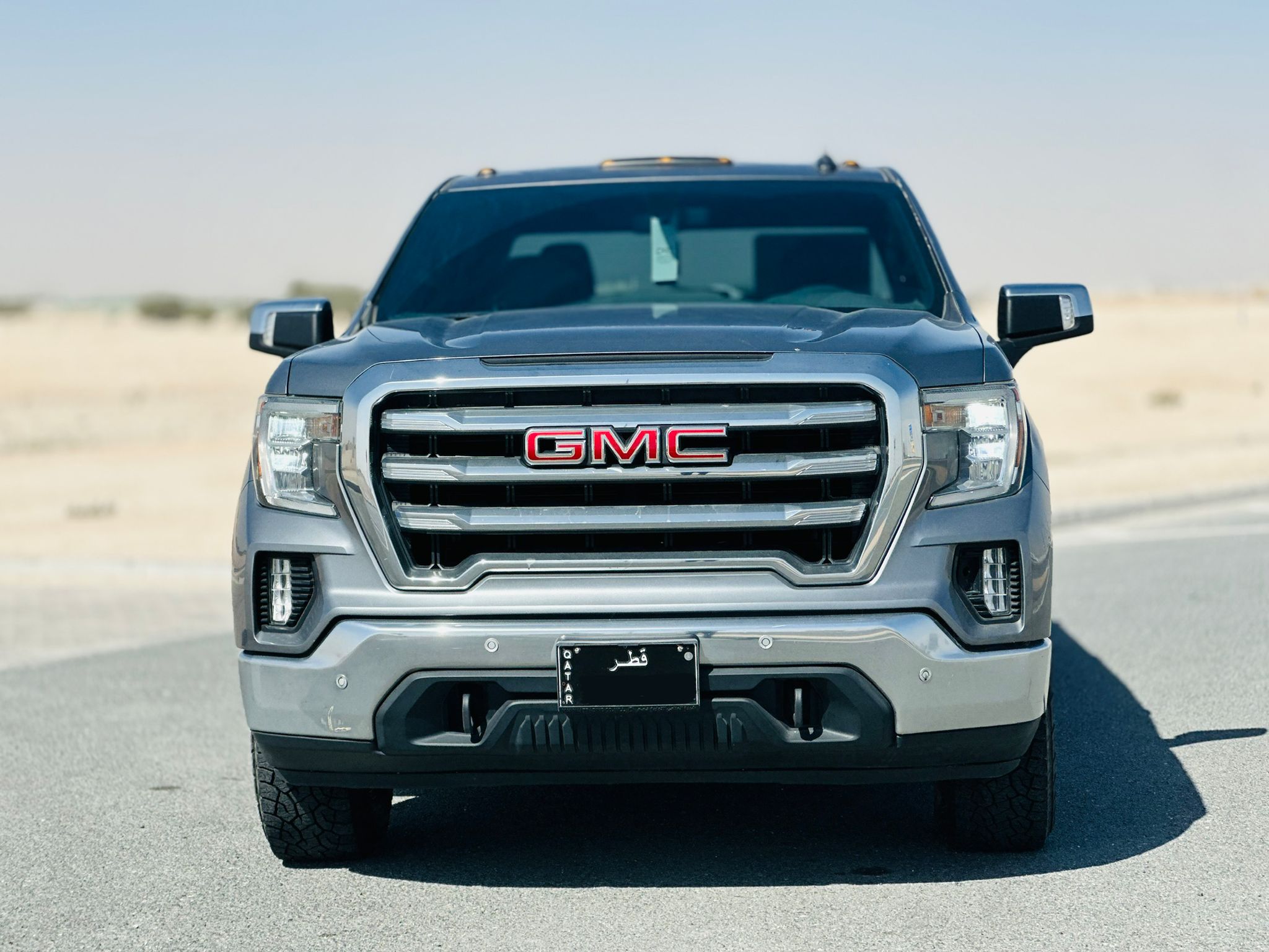 GMC Sierra SLE 2021 - Image 2