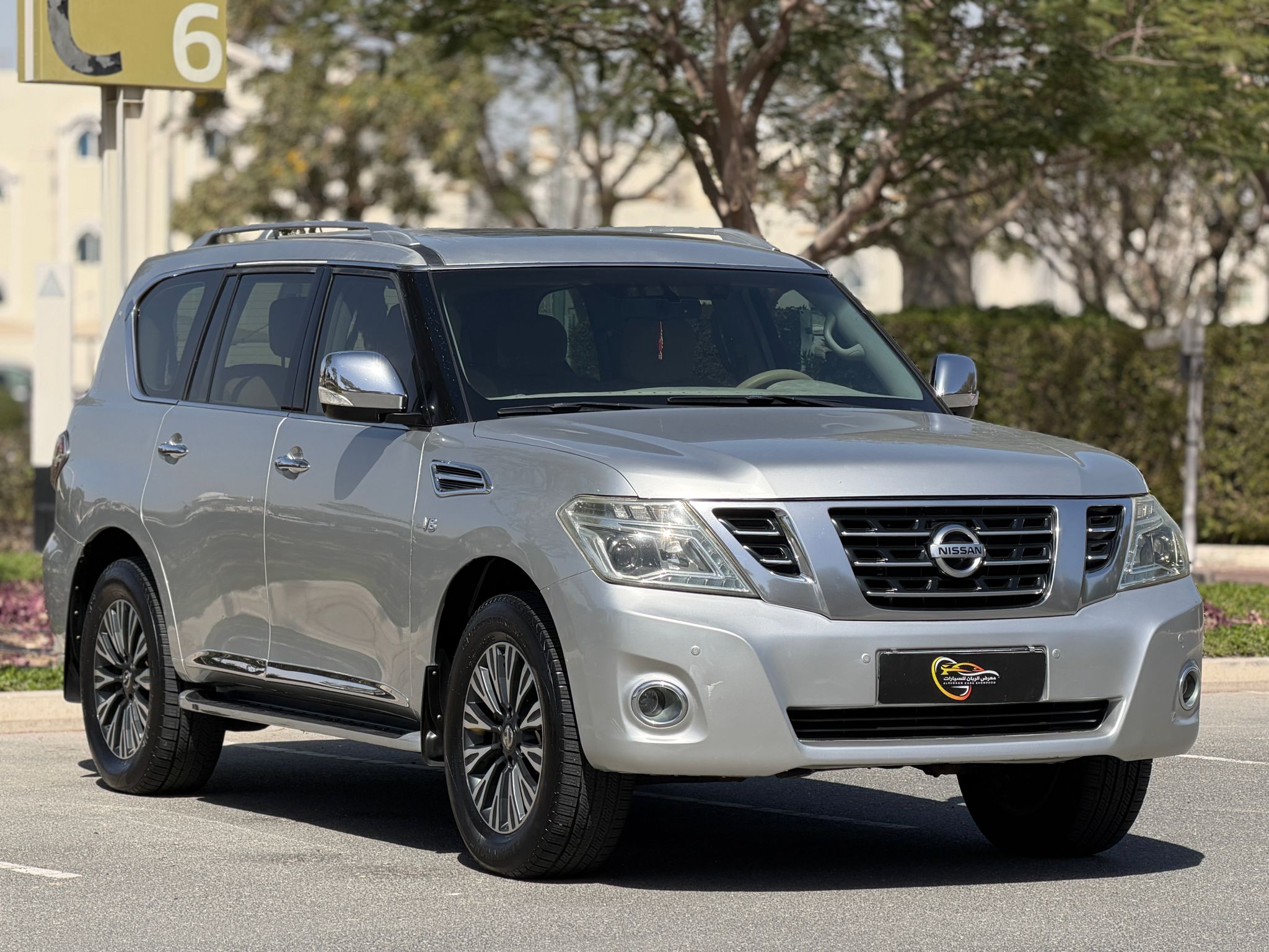 Nissan Patrol SE 2012 - Image 2