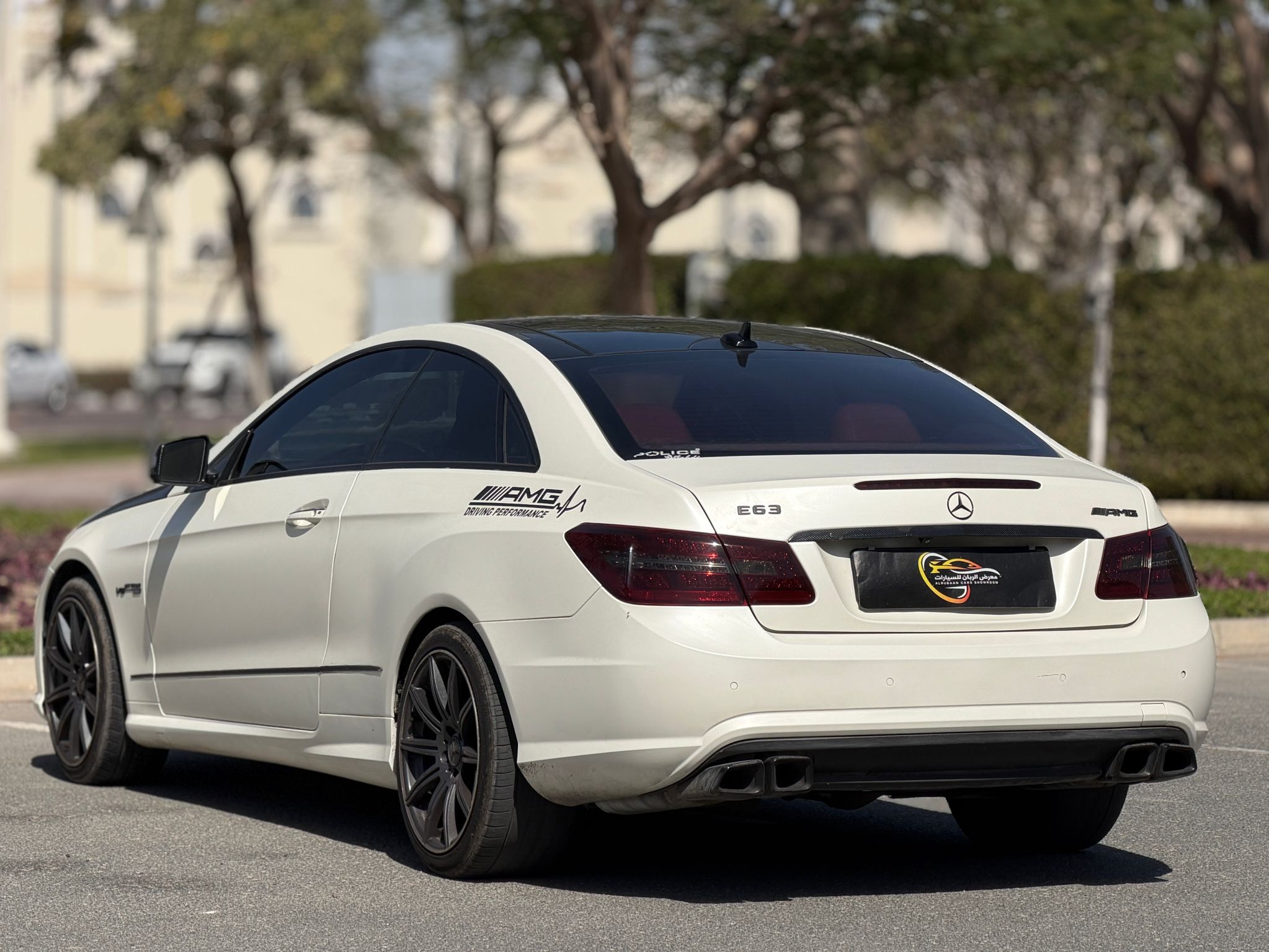 Mercedes-Benz E-Class Coupe 350 AMG 2010 - Image 4