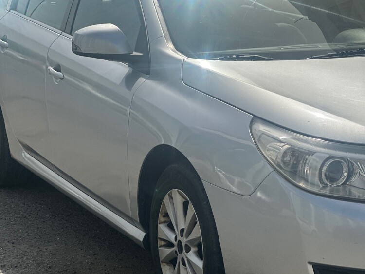 Renault Safrane 2012 - Image 3