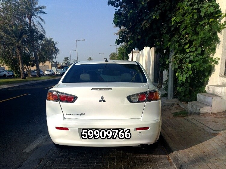 Mitsubishi Lancer EX 2.0 2017 - Image 3