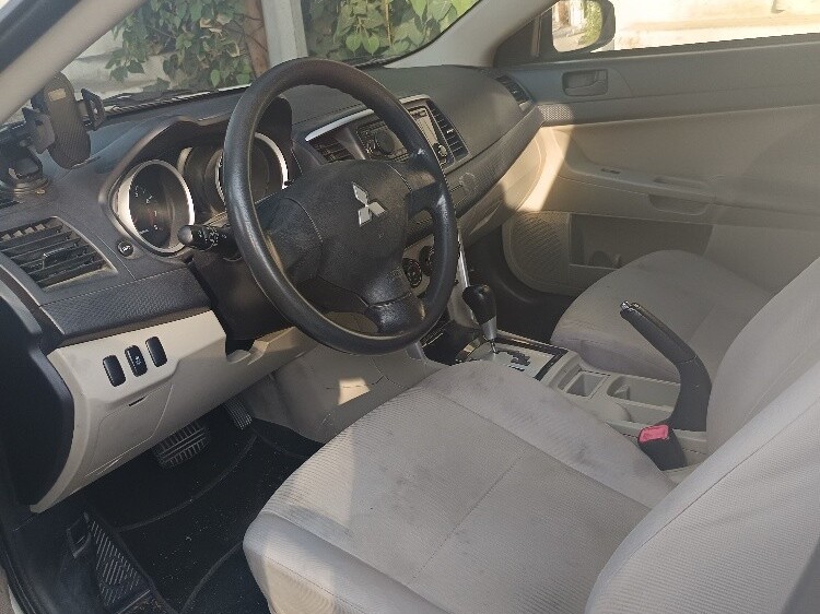 Mitsubishi Lancer EX 2.0 2017 - Image 4