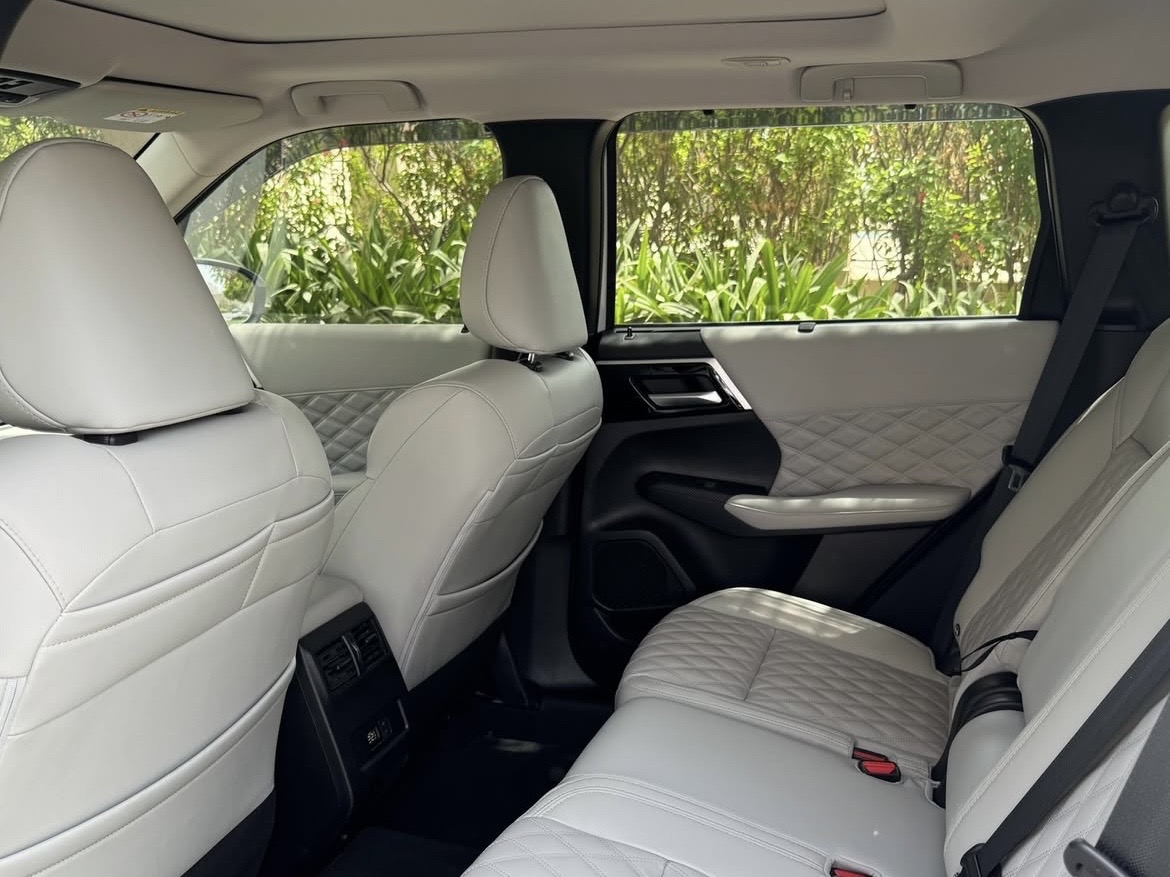 Mitsubishi Outlander - Image 4