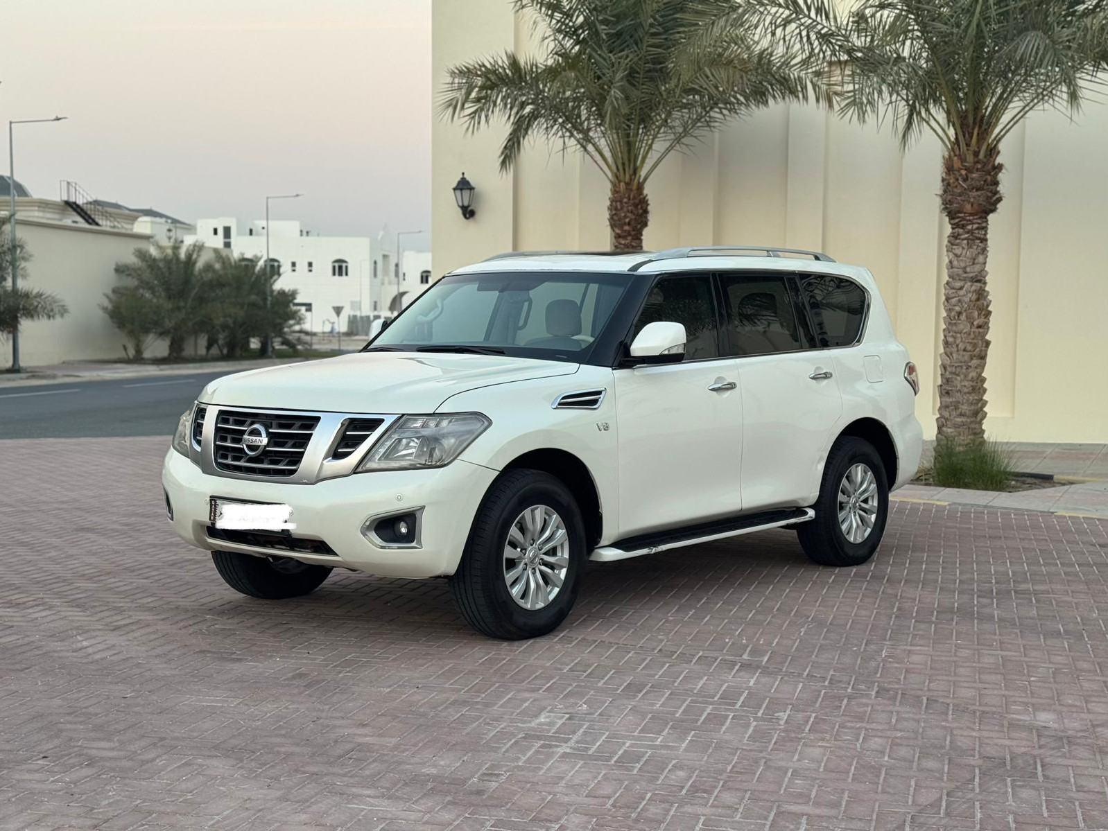 Nissan Patrol SE 2015 - Image 1