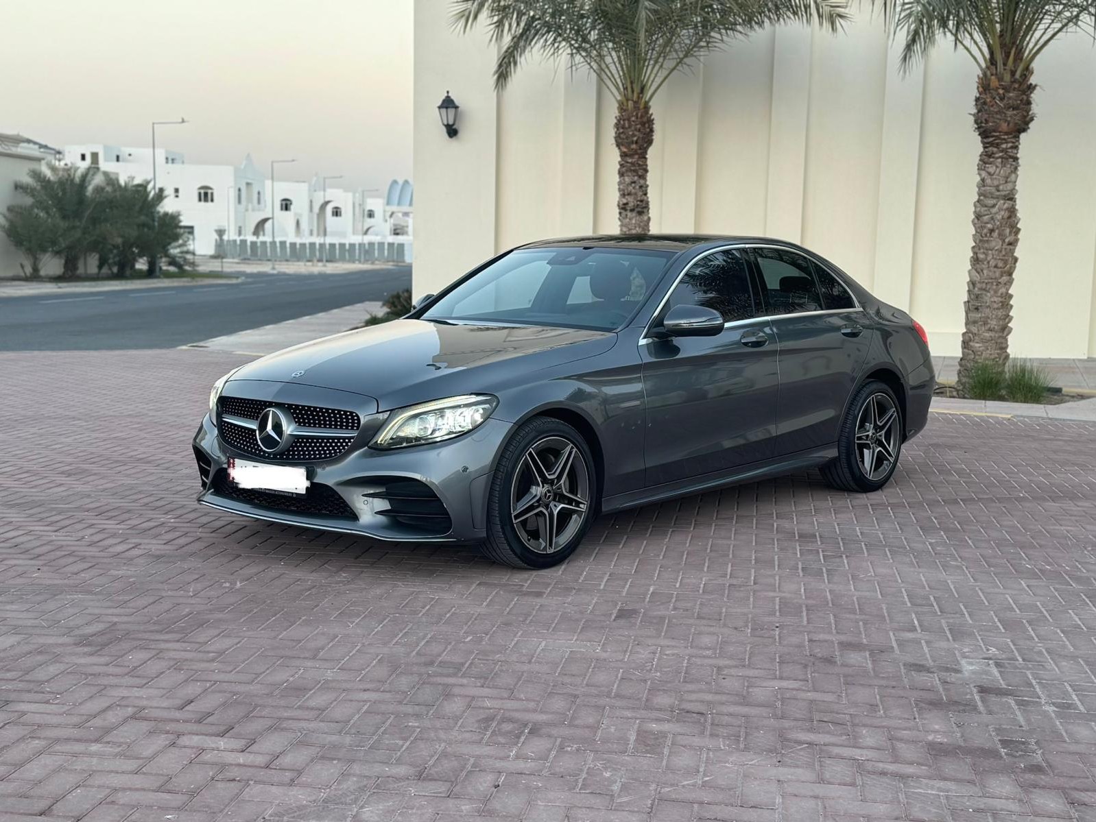 Mercedes-Benz C-Class Sedan 200 - AMG kit 2019