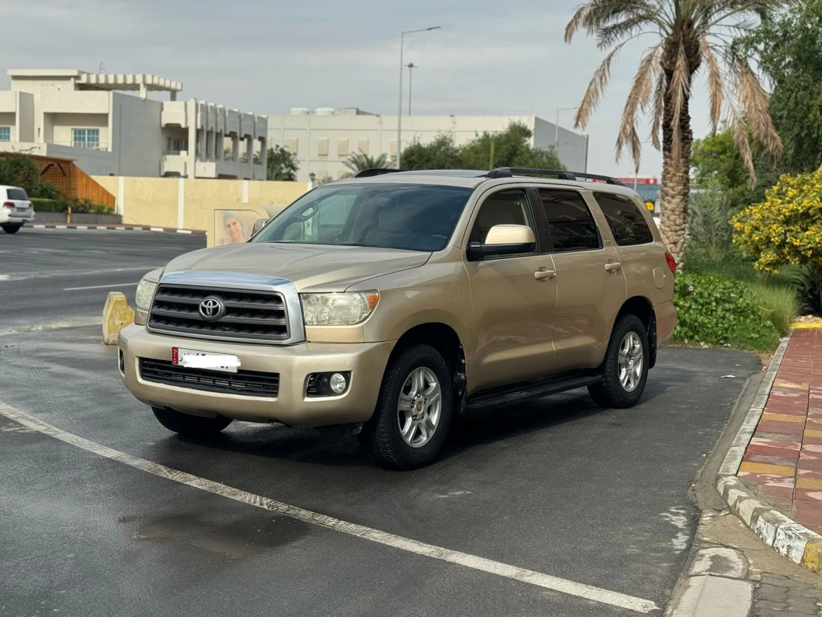 Toyota Sequoia 2012