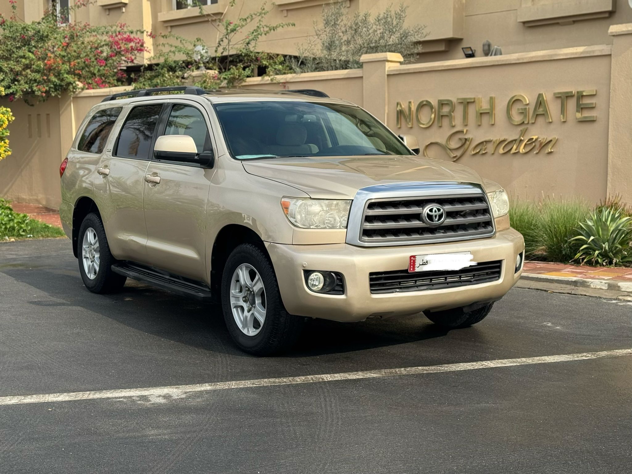 Toyota Sequoia 2012 - Image 3