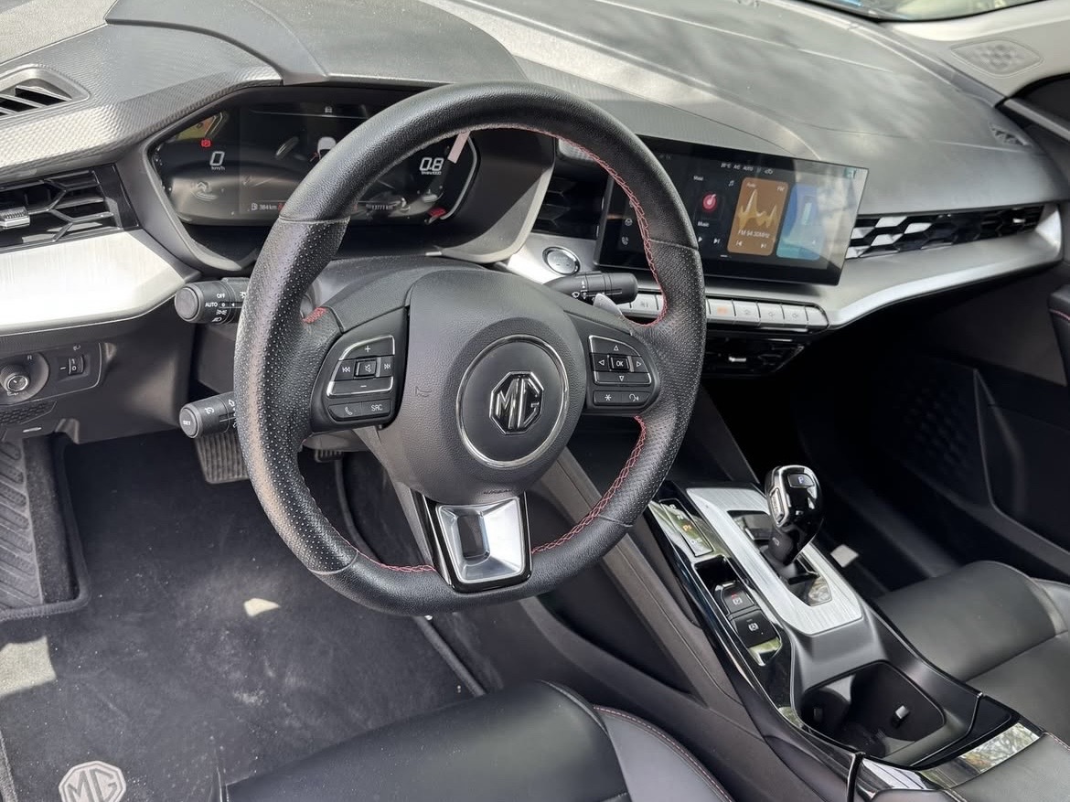 MG  GT - Image 3