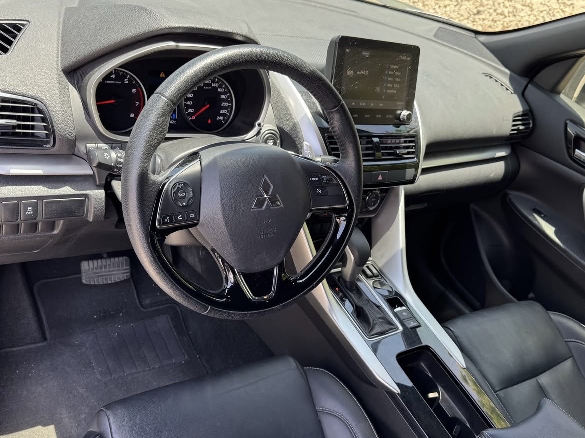 Mitsubishi Eclipse - Image 3