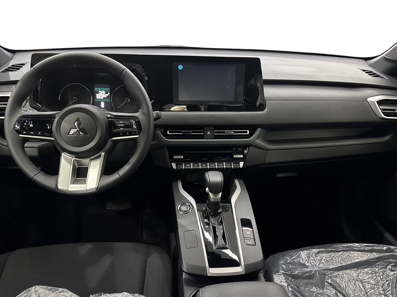 Mitsubishi xforce - Image 3