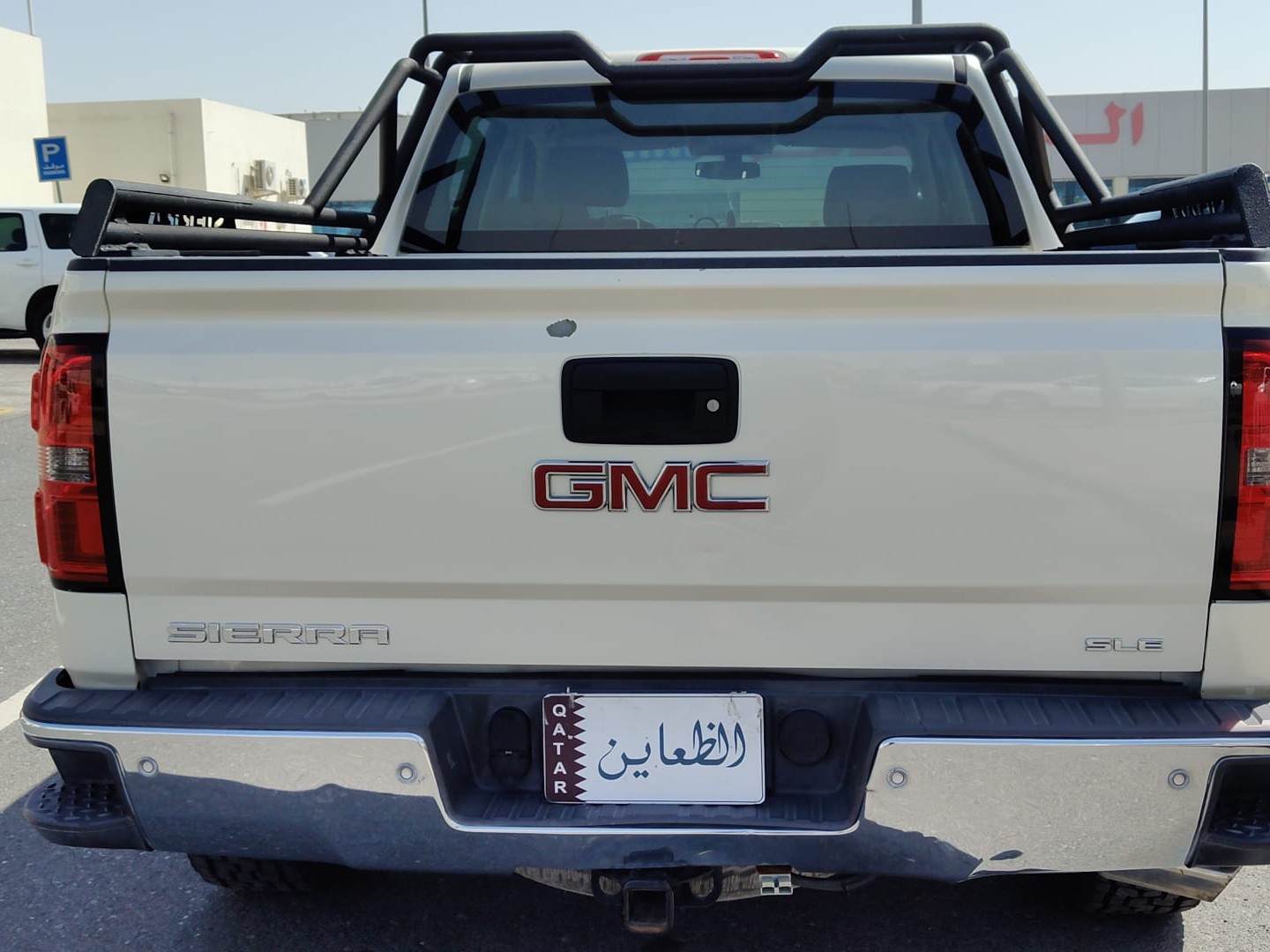 GMC Sierra SLE 2014 - Image 2