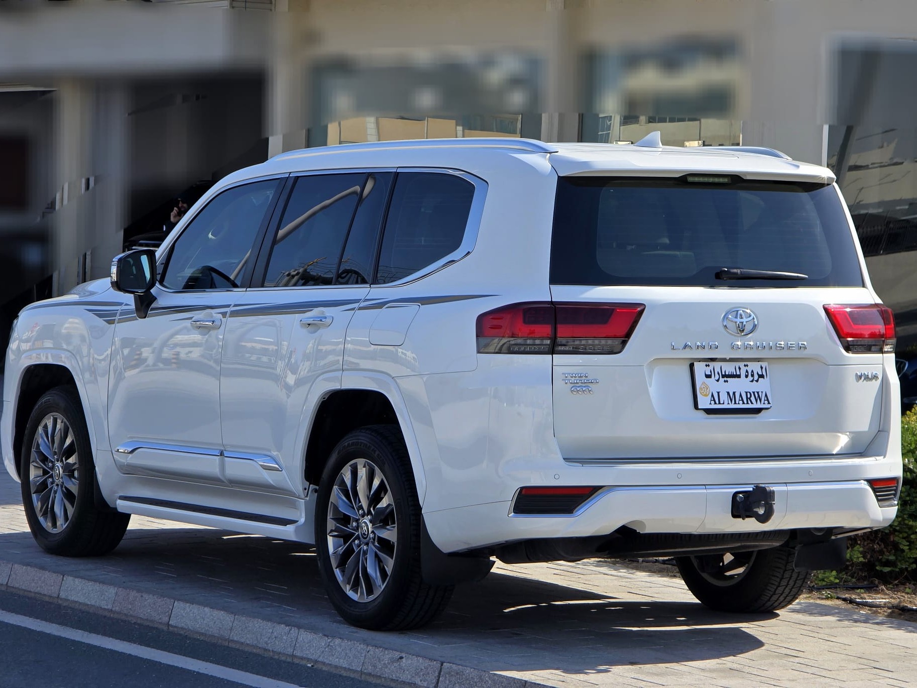 Toyota Land Cruiser VXR Twin Turbo 2024 - Image 3