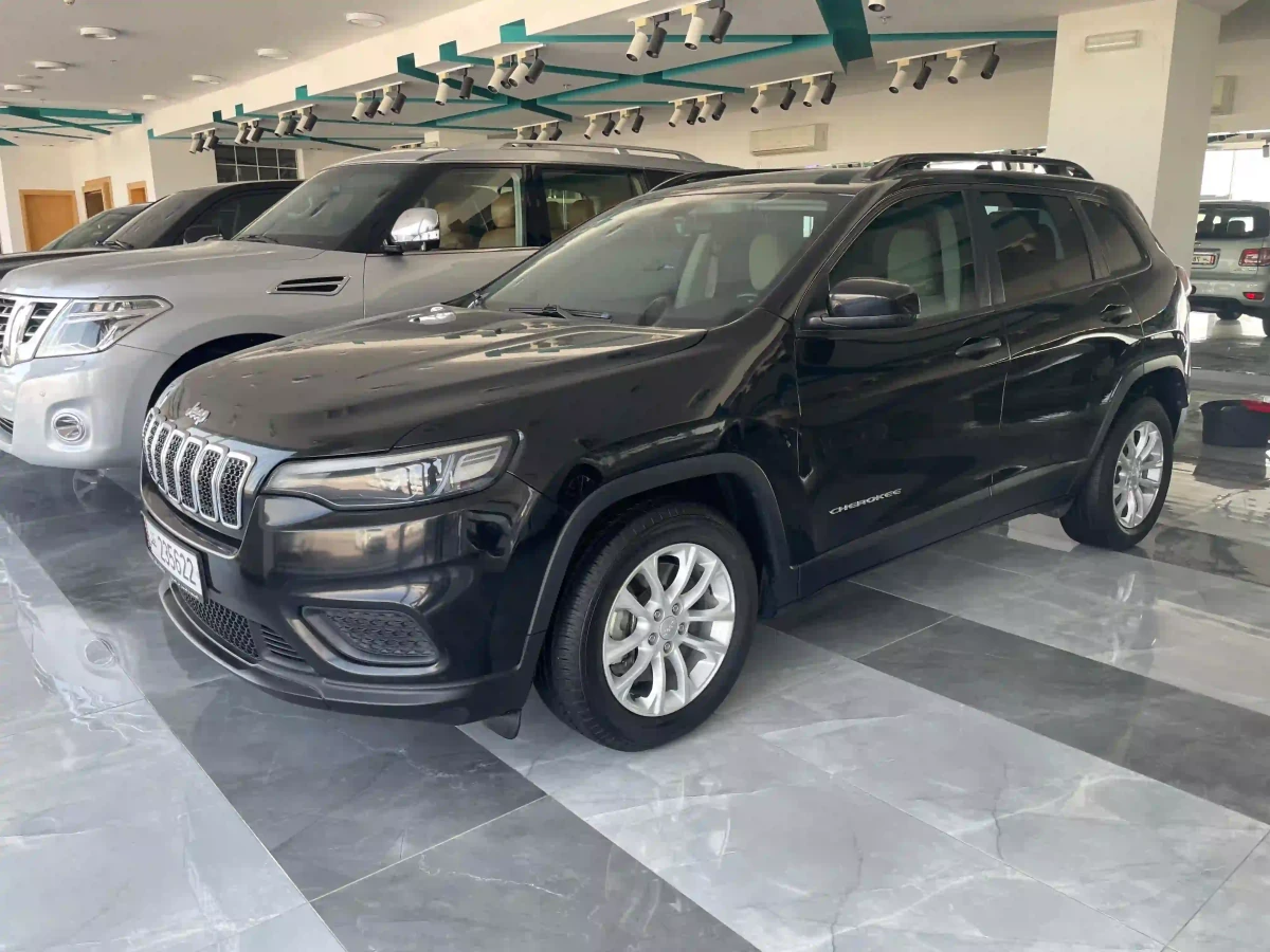 Jeep Cherokee Sport 2021