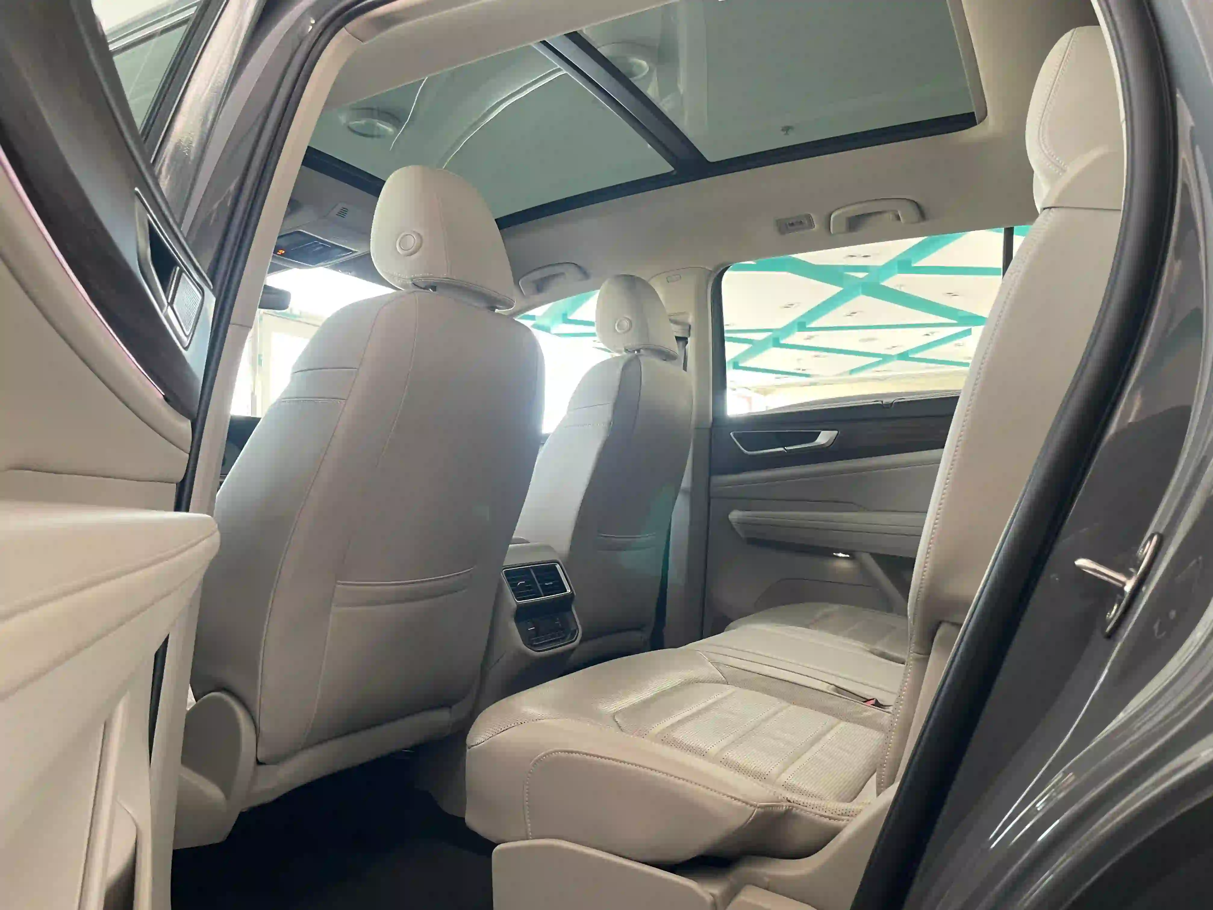 Volkswagen Teramont 2024 - Image 3