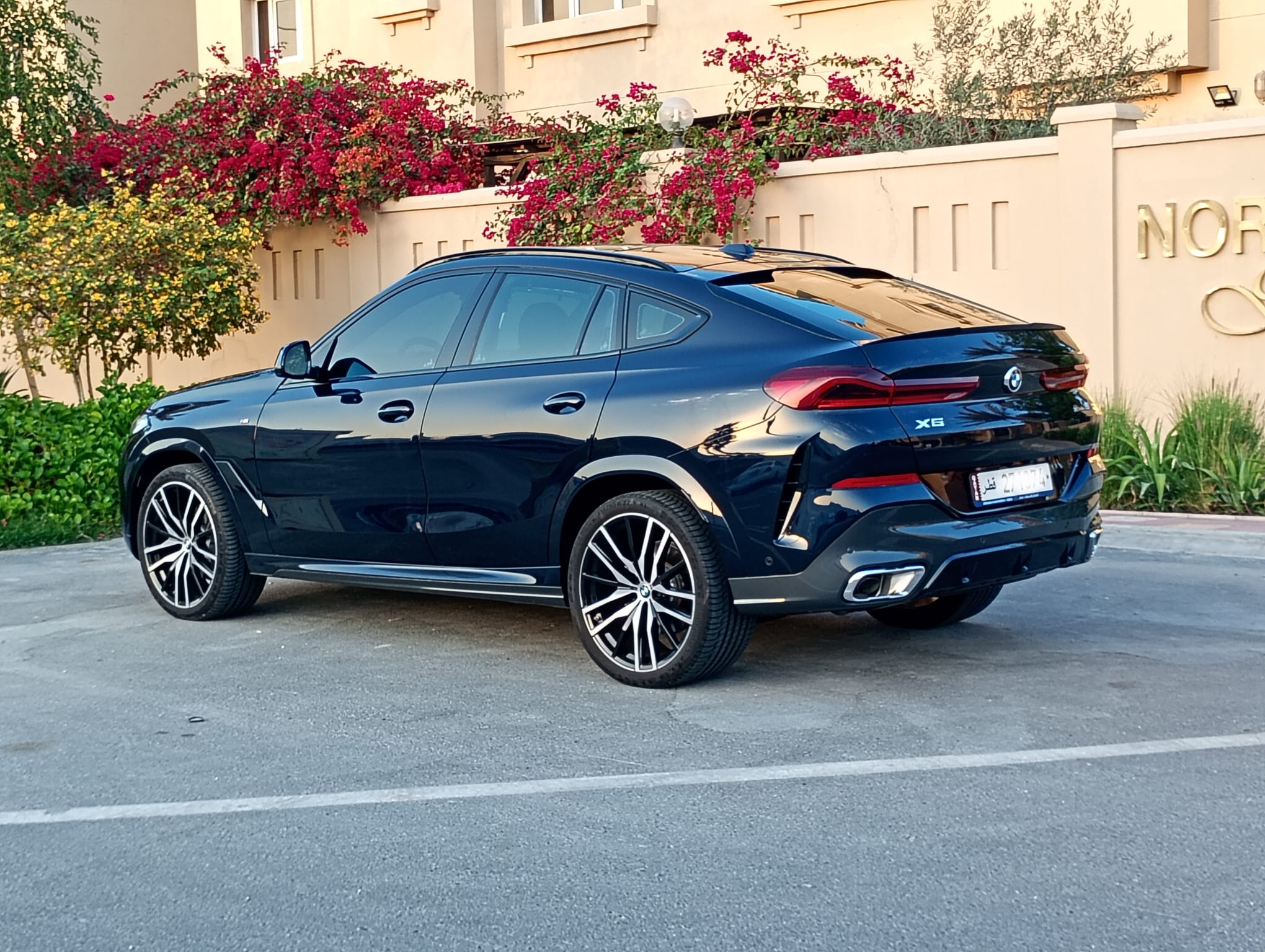 BMW X-Series X6 2024 - Image 4