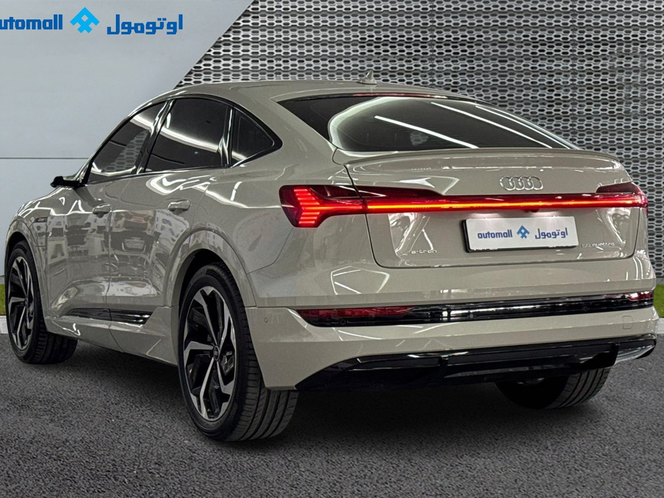 Audi E-Tron  55 Quattro - S Line  - Image 3