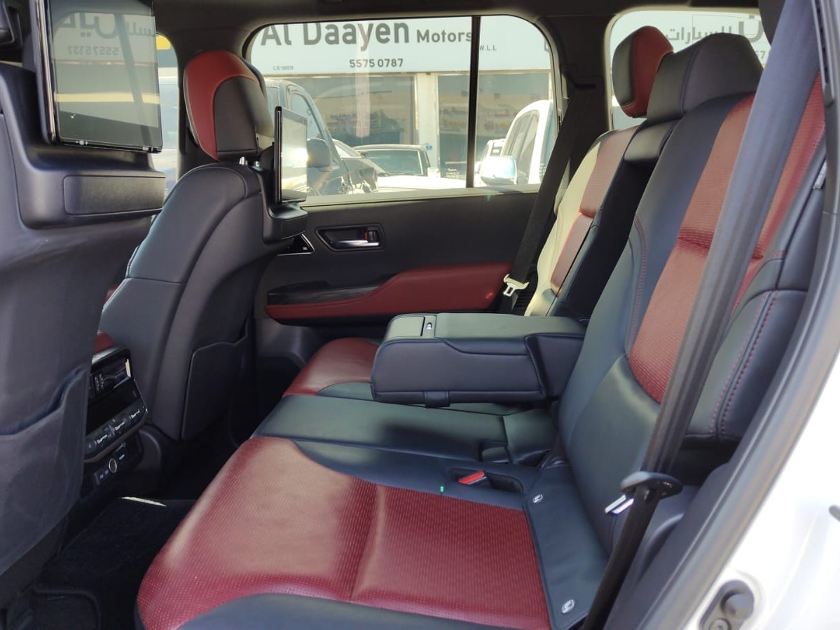 Toyota Land Cruiser GR TWIN TURBO 2022 - Image 4