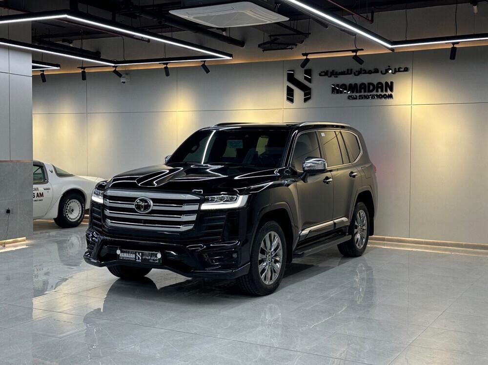 Toyota Land Cruiser VXR Limited 2025