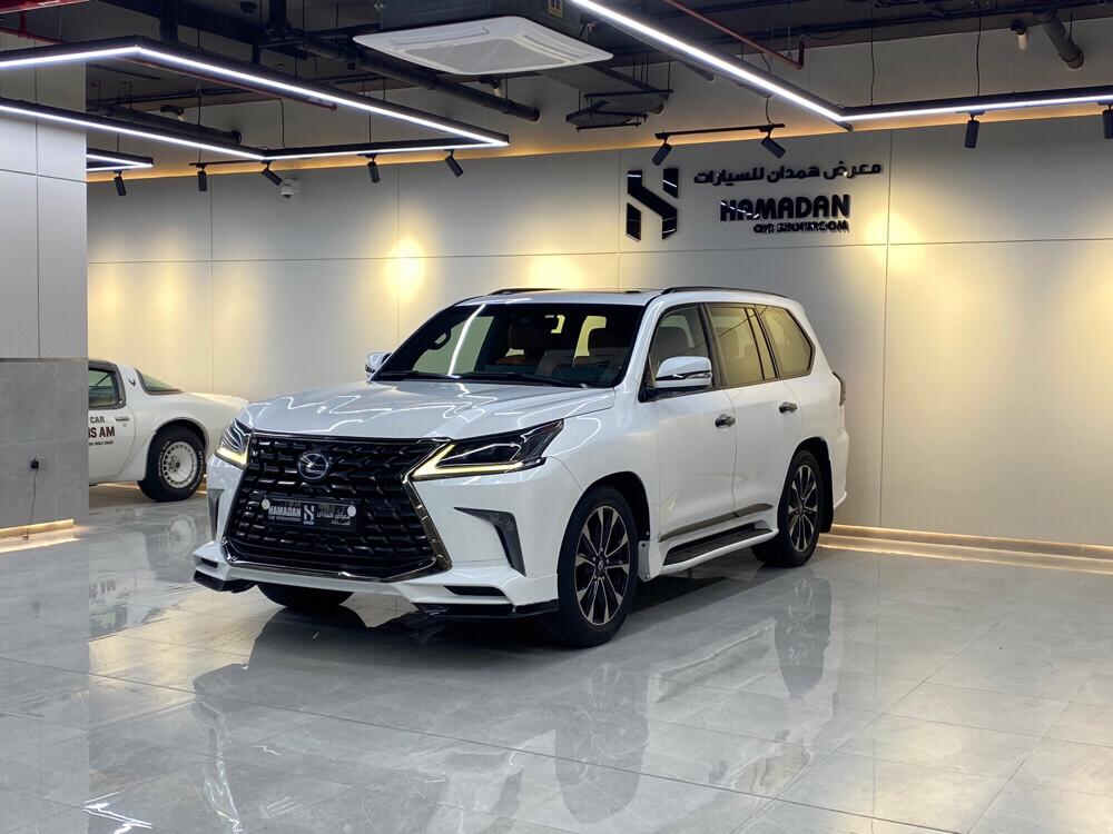 Lexus LX 570 S 2016