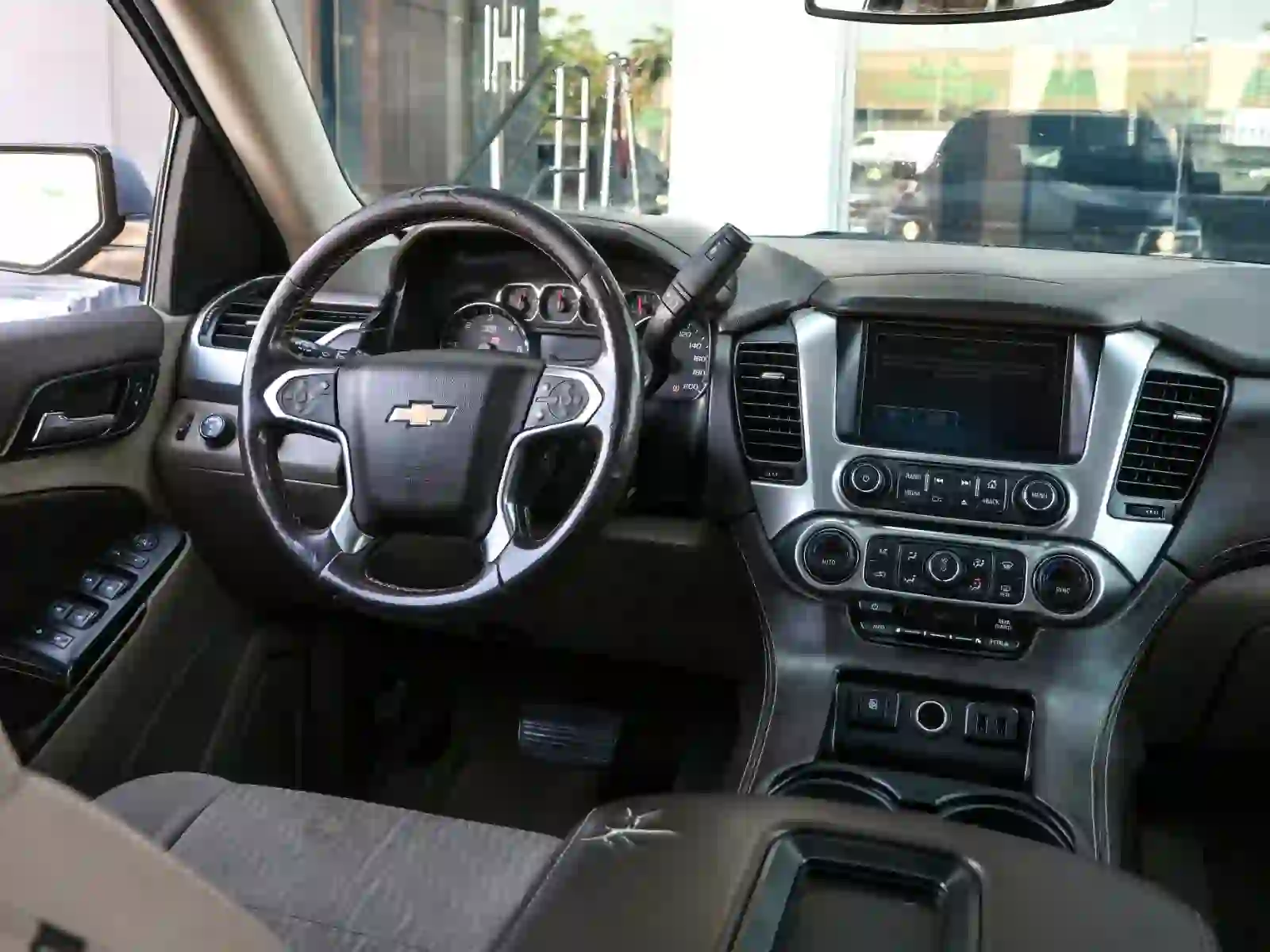 Chevrolet Tahoe LT 2016 - Image 3