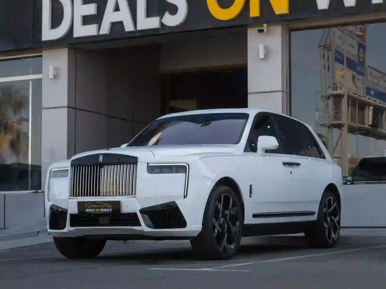 Rolls-Royce Cullinan Black Badge 2022 - Image 1
