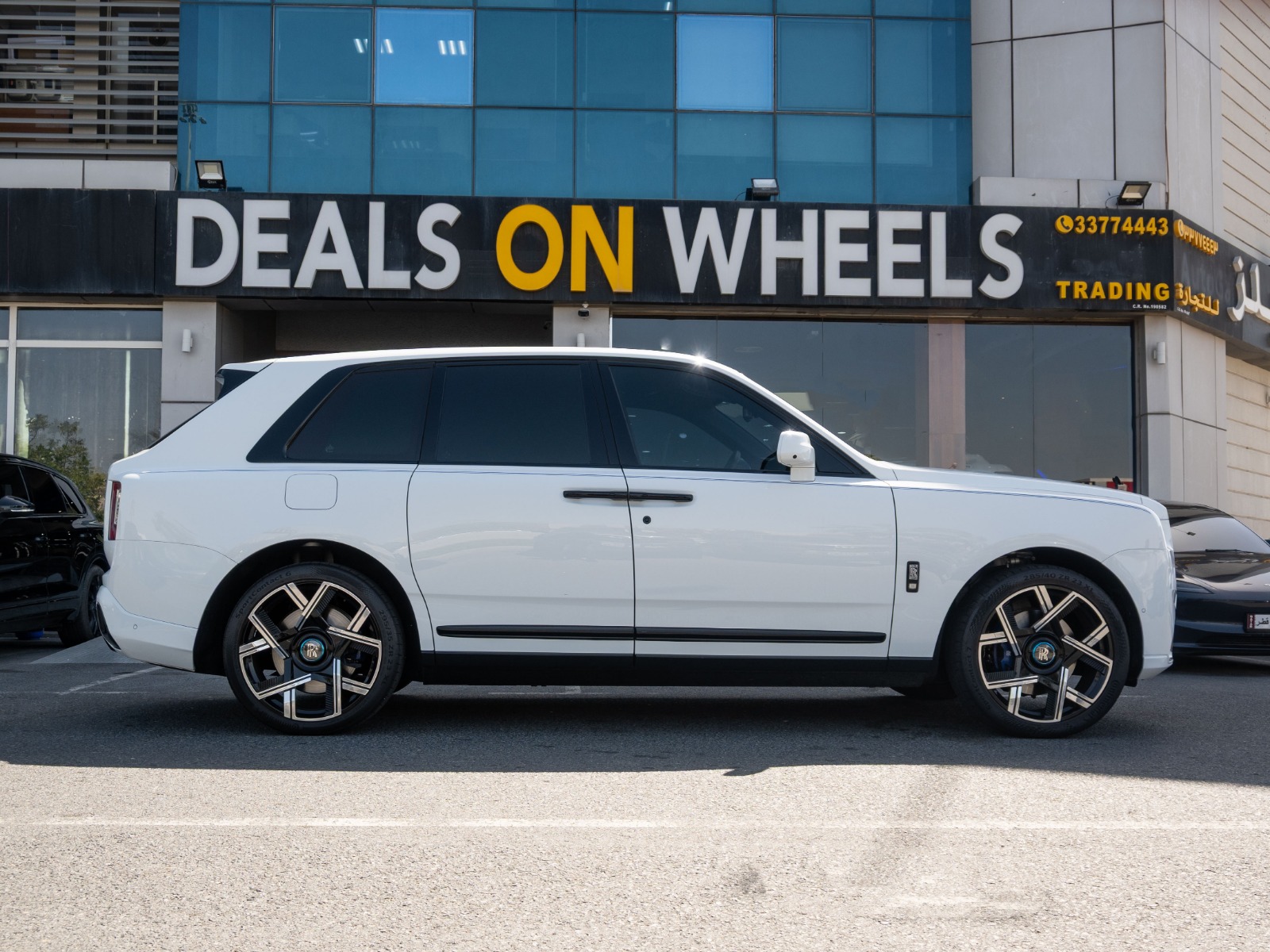 Rolls-Royce Cullinan Black Badge 2022 - Image 3