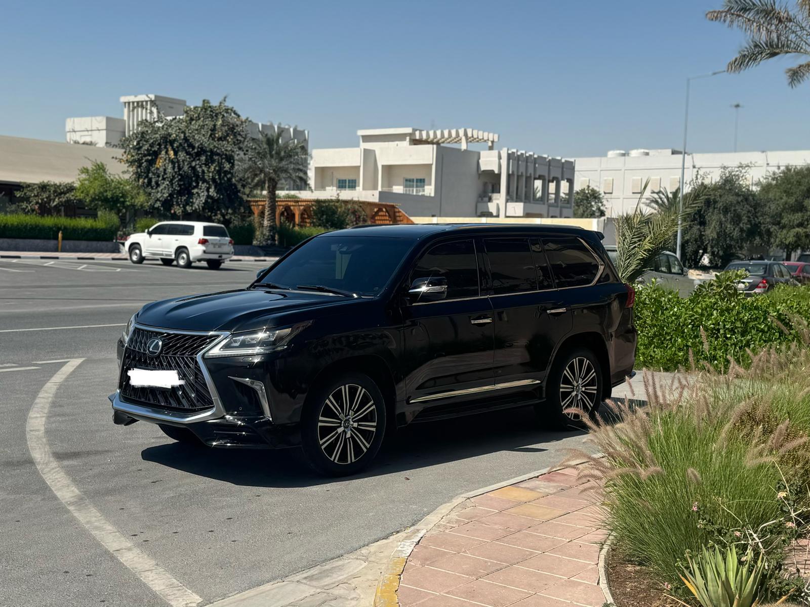 Lexus LX 570 S 2017