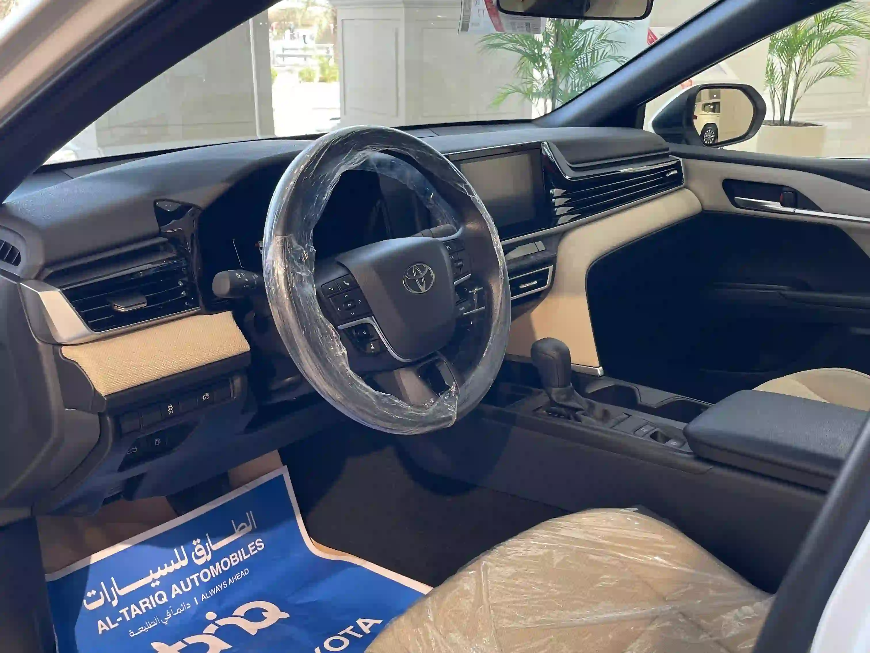 Toyota Camry LE 2026 - Image 4
