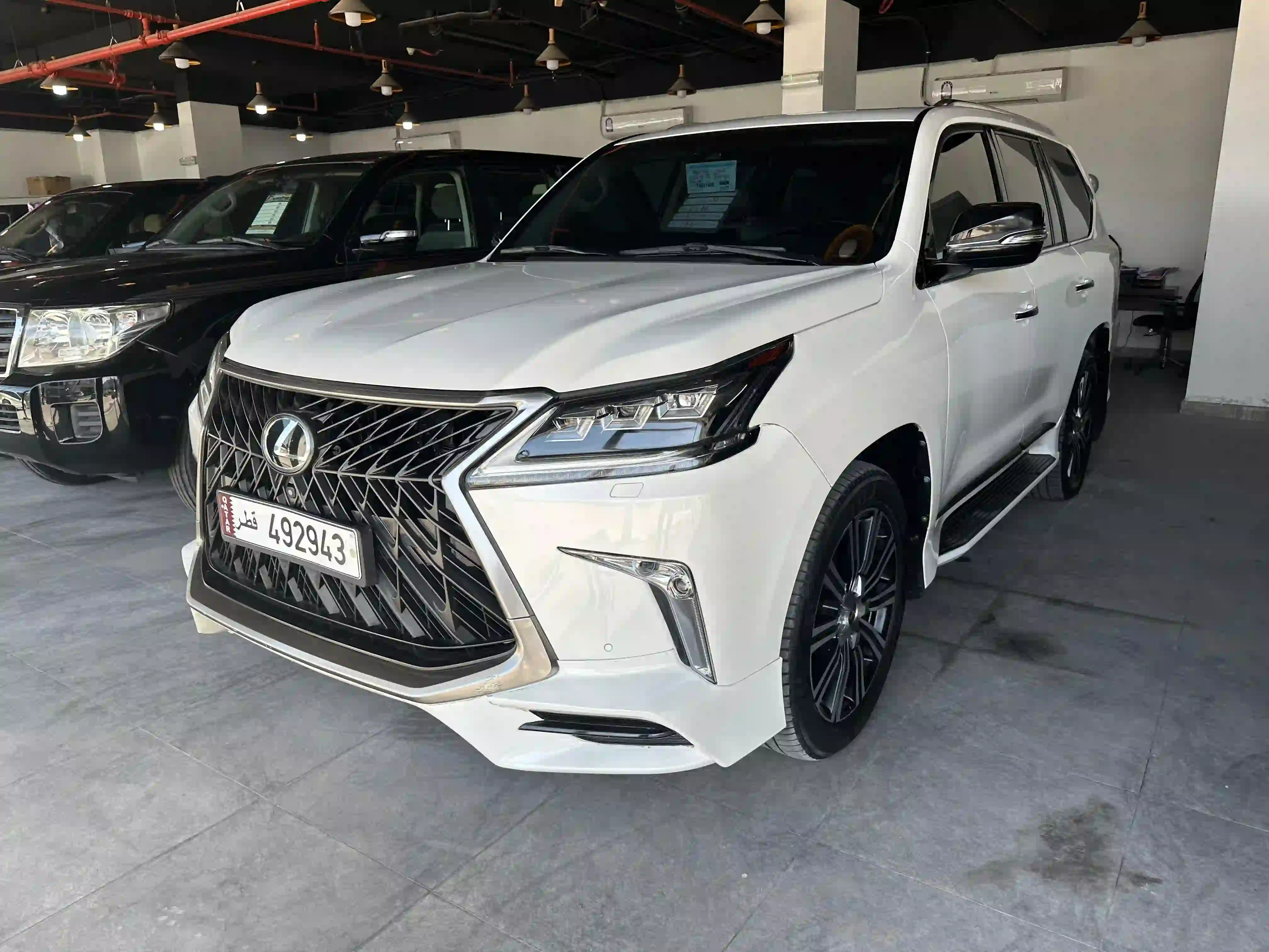 Lexus LX 570 S 2016