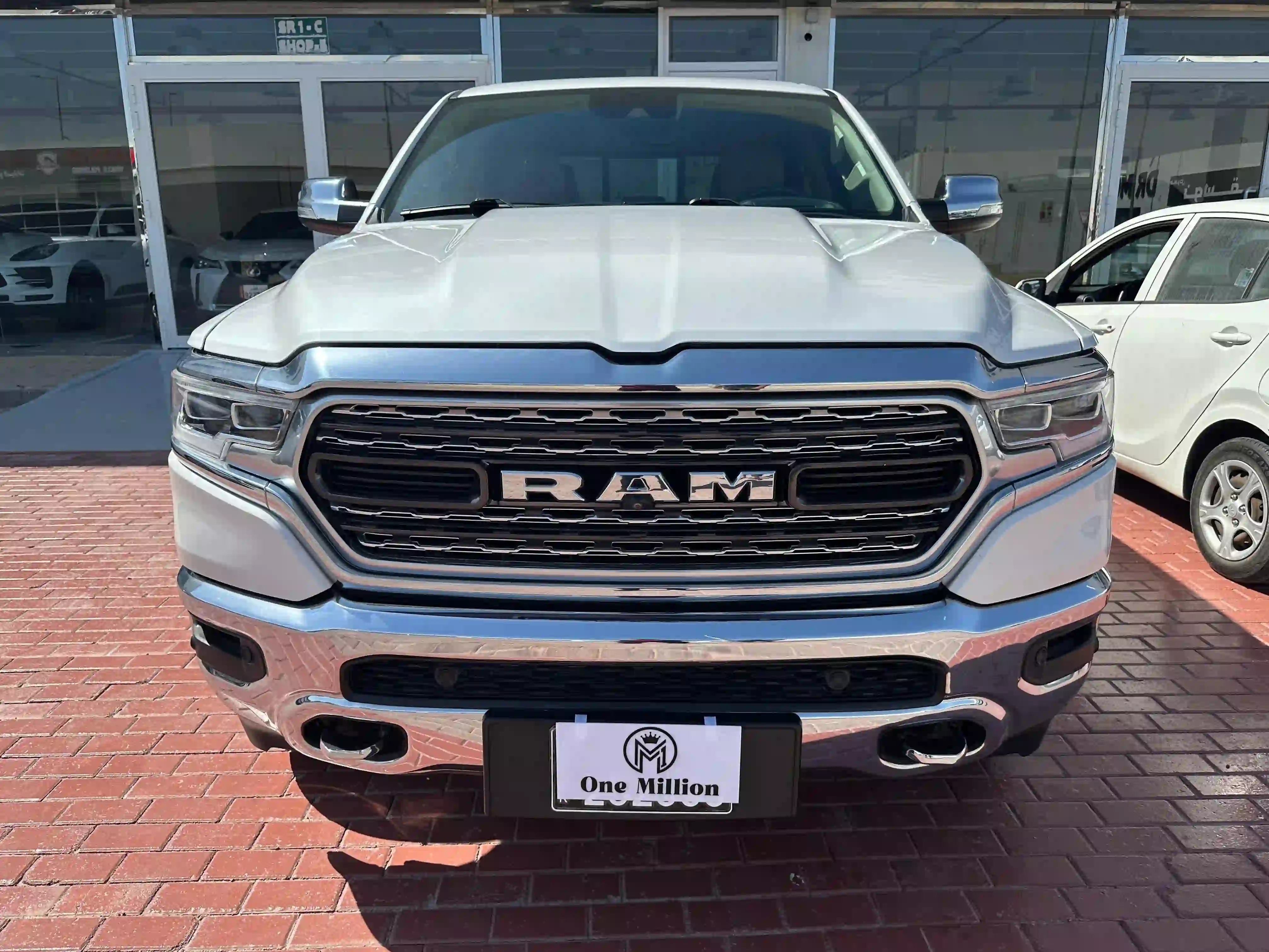Dodge Ram Limited 2021 - Image 2