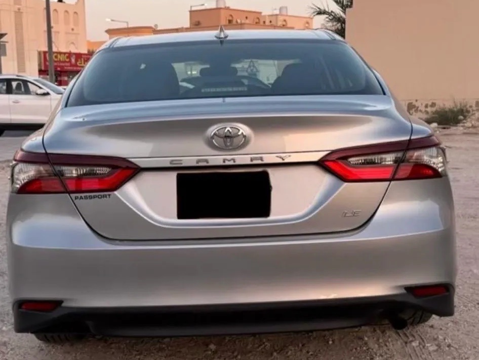 Toyota Camry LE 2023 - Image 2